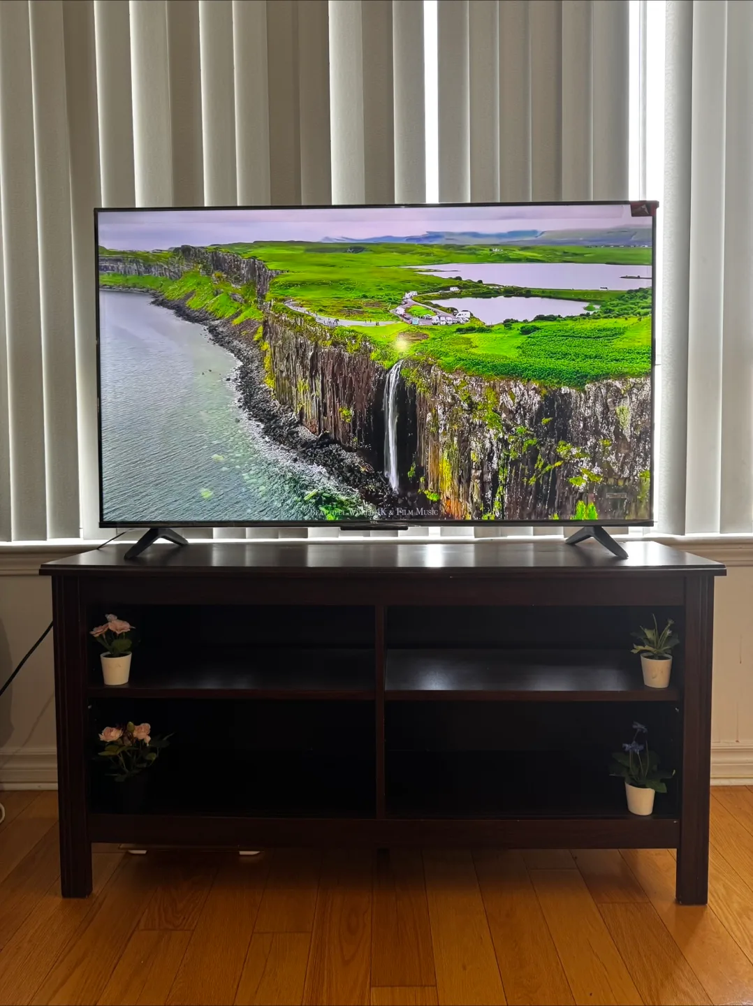 TCL 50” 4K Google Smart TV – Looks Like New – With Box thumbnail