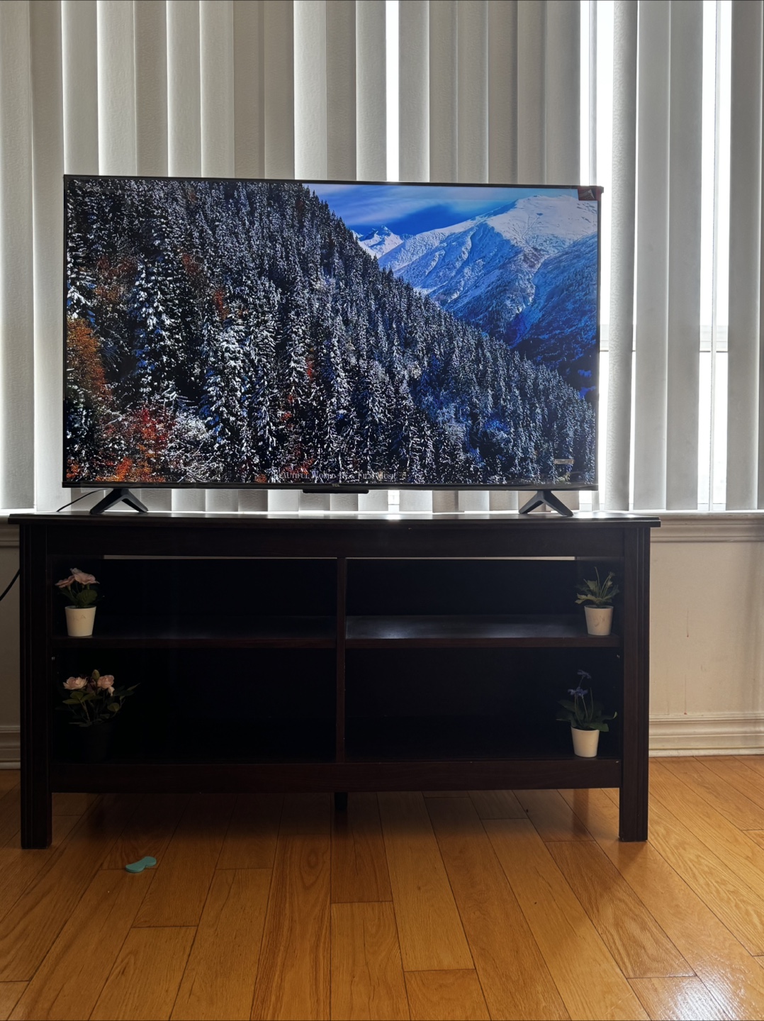 TCL 50” 4K Google Smart TV – Looks Like New – With Box - photo 5