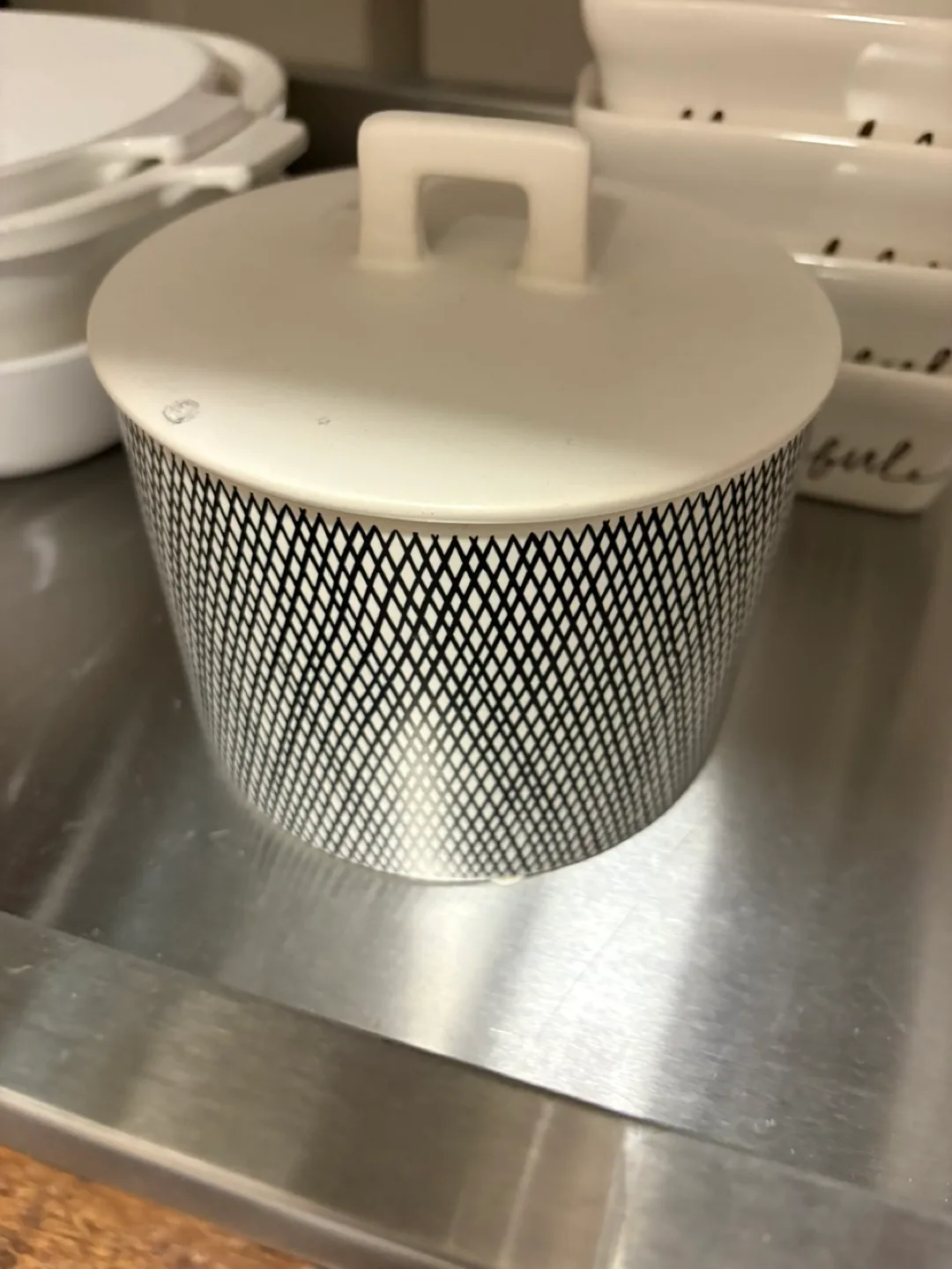 Mixed Household Items image indicator(8)