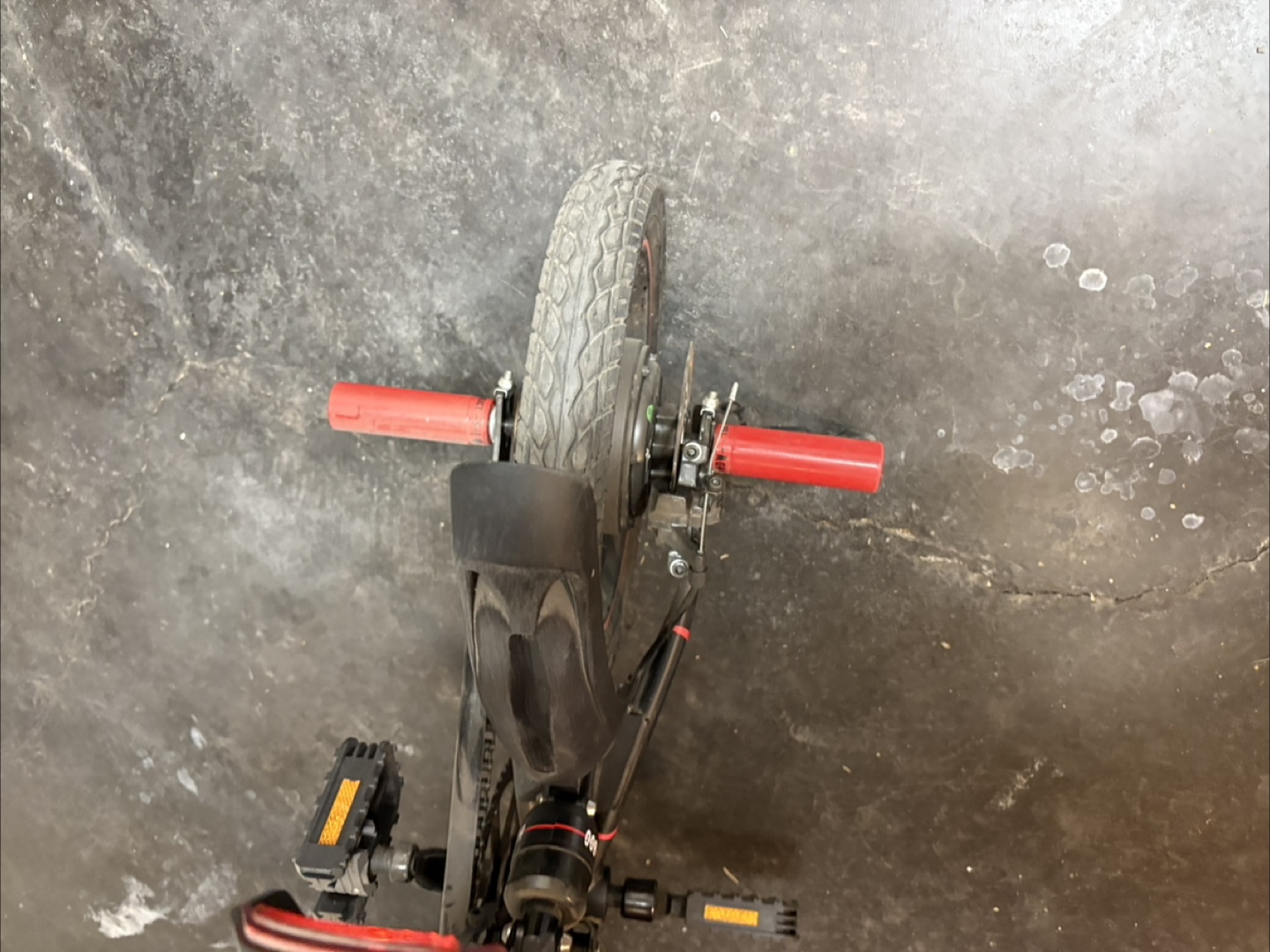 GYROOR Folding Electric Bike - photo 2