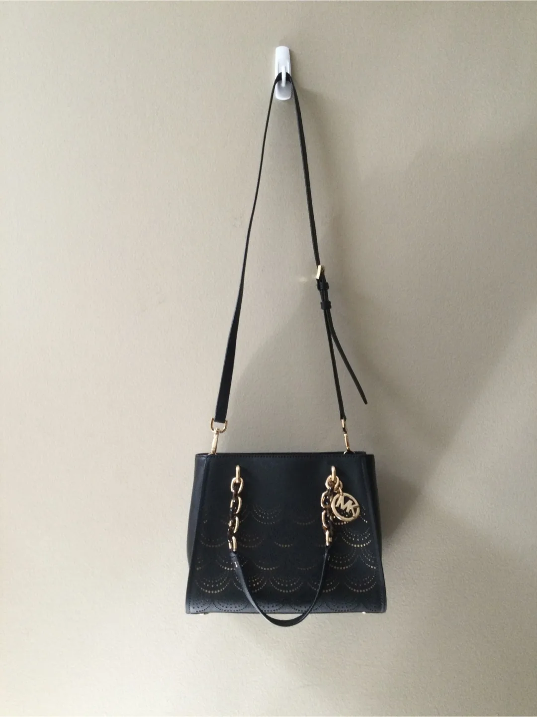 Michael Kors Sofia Medium leather tote bag image indicator(2)