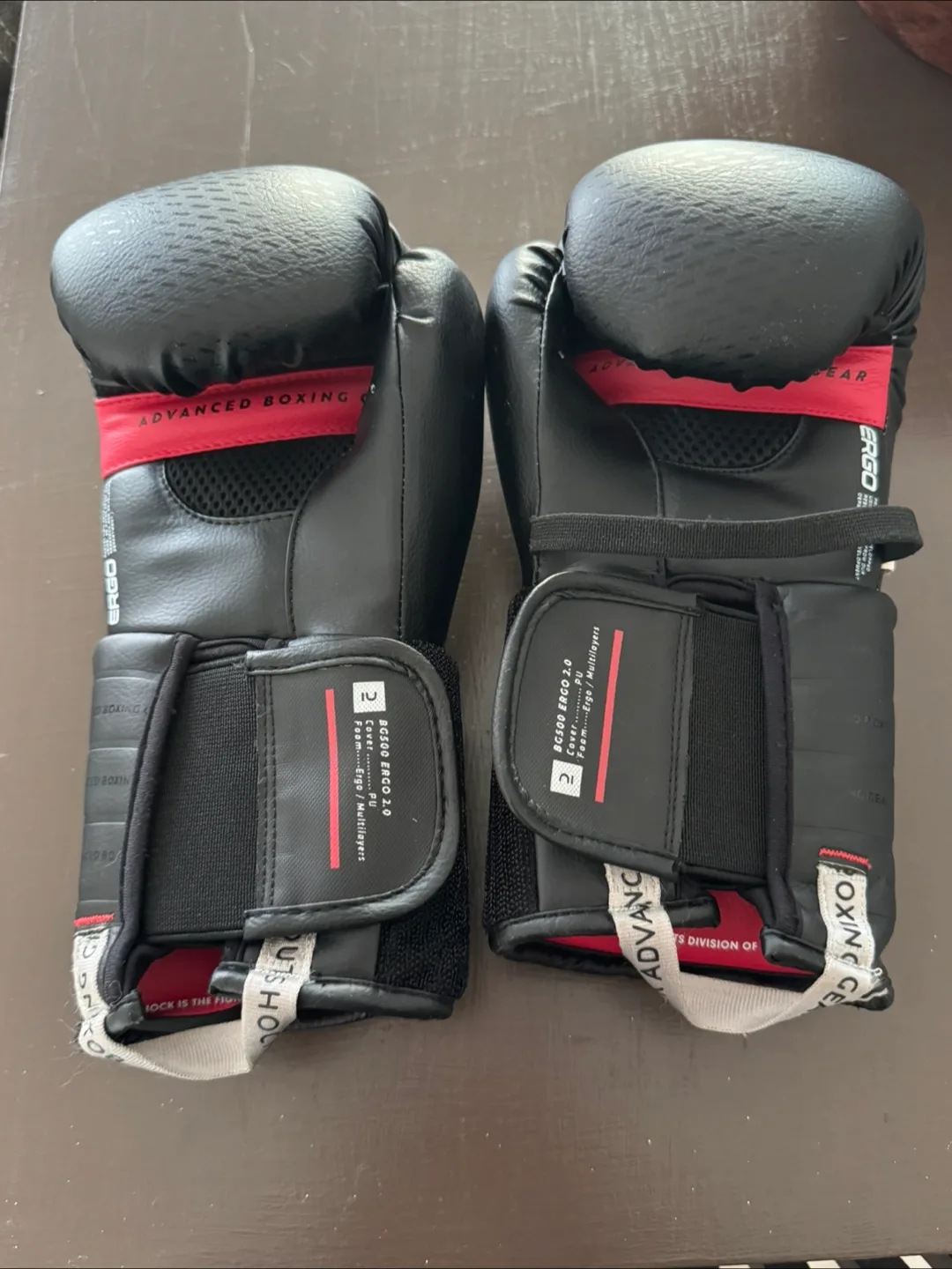 Decathlon Outshock Boxing Gloves - Size 12 thumbnail
