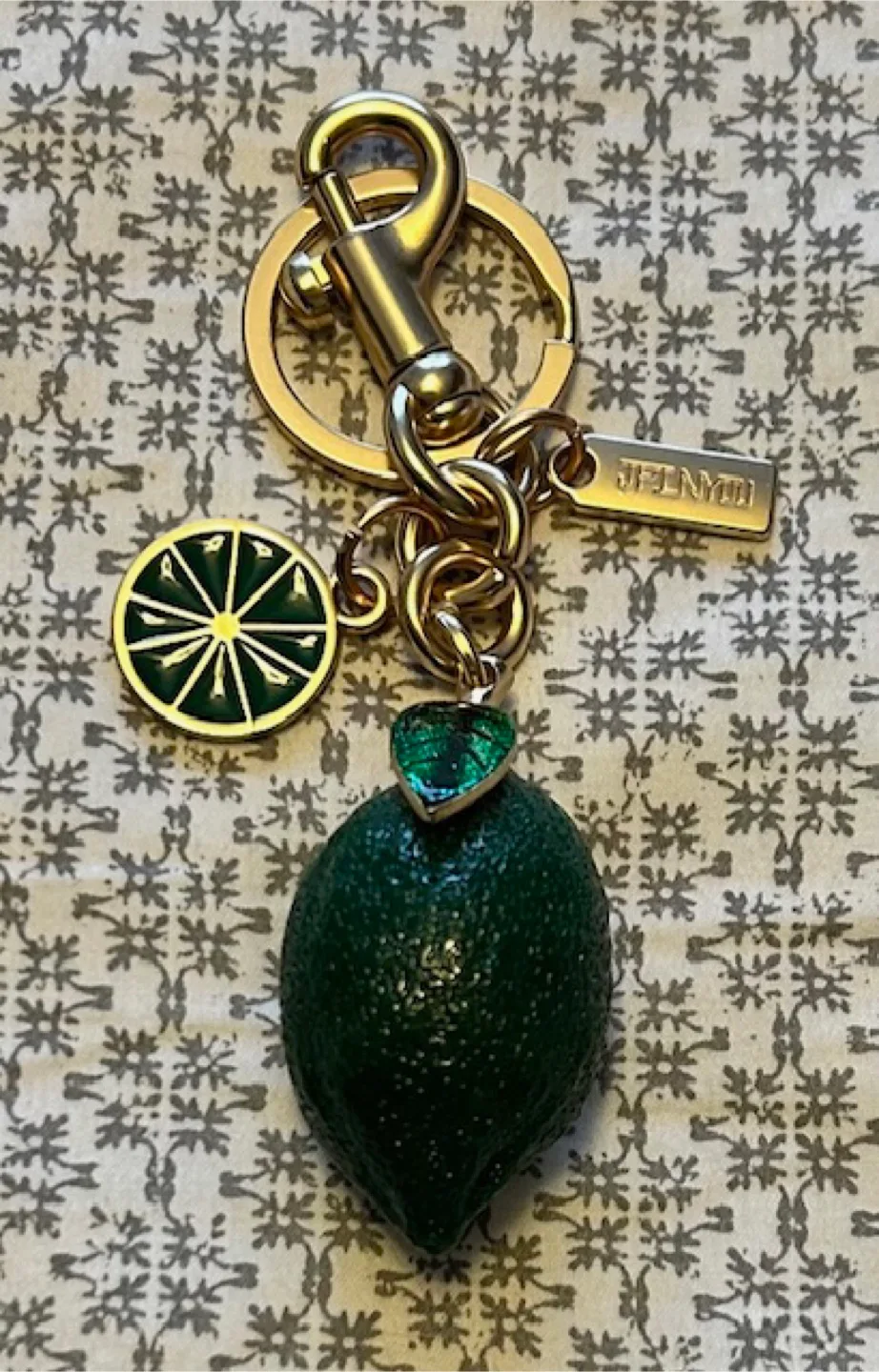 🤩 Lime Keychain Bag Charm image indicator(2)