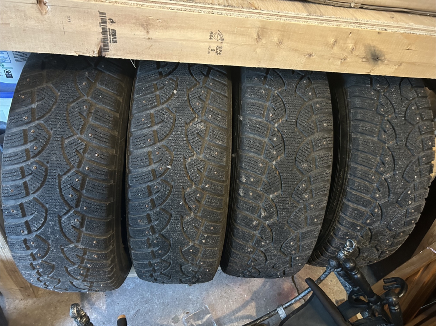 General Altimax Arctic 225/60R17 Studded Winter Tires - photo 2