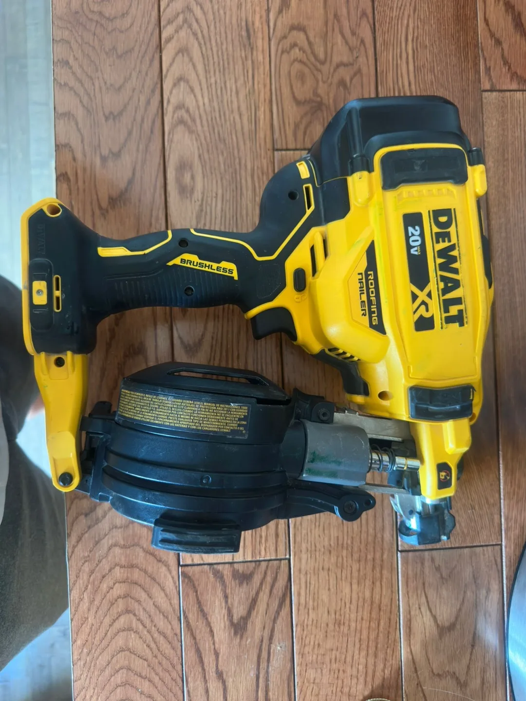 DeWalt Roofing Nailer (With Warranty) thumbnail