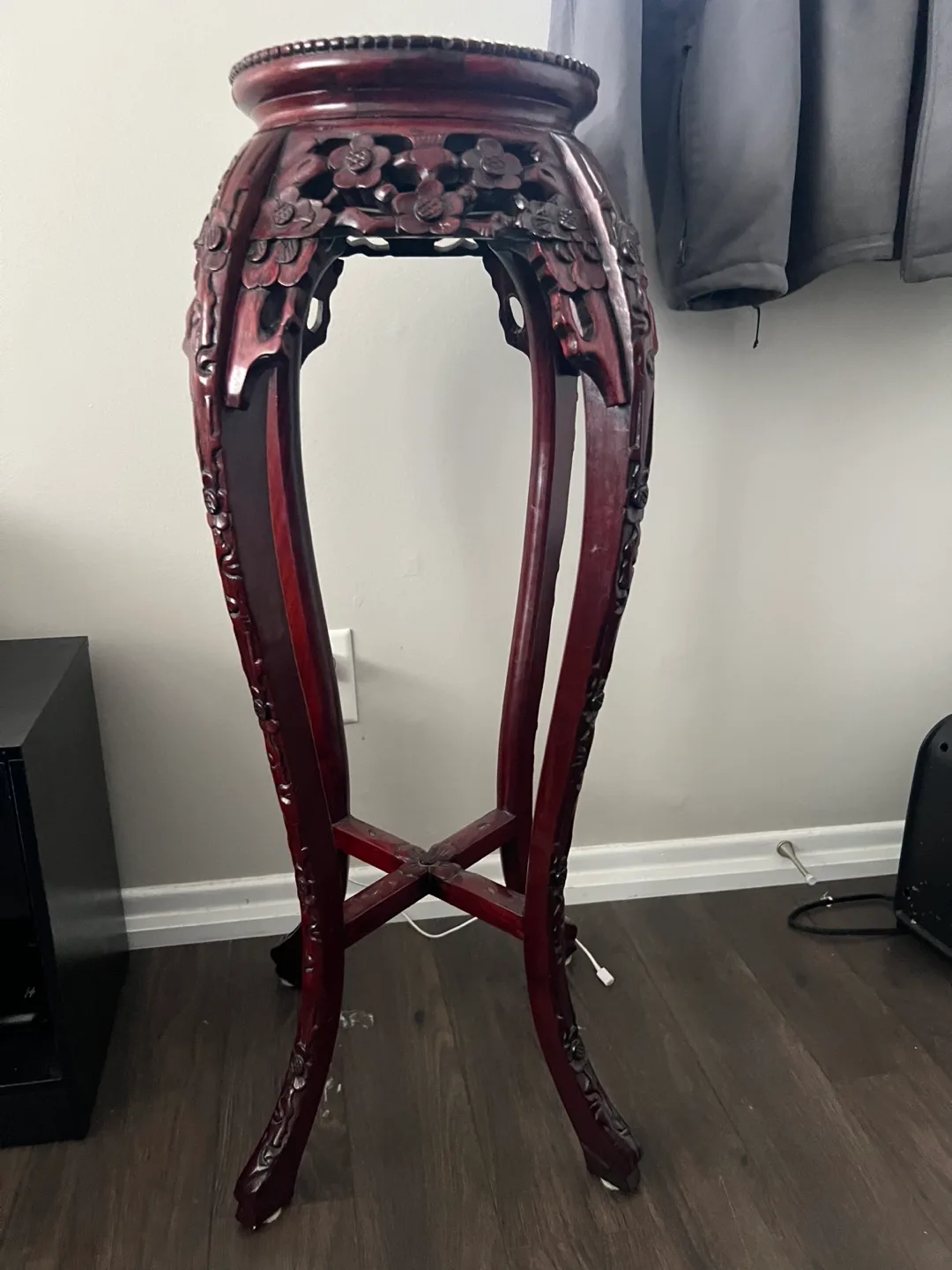 Vintage Marble Top Plant Stand thumbnail