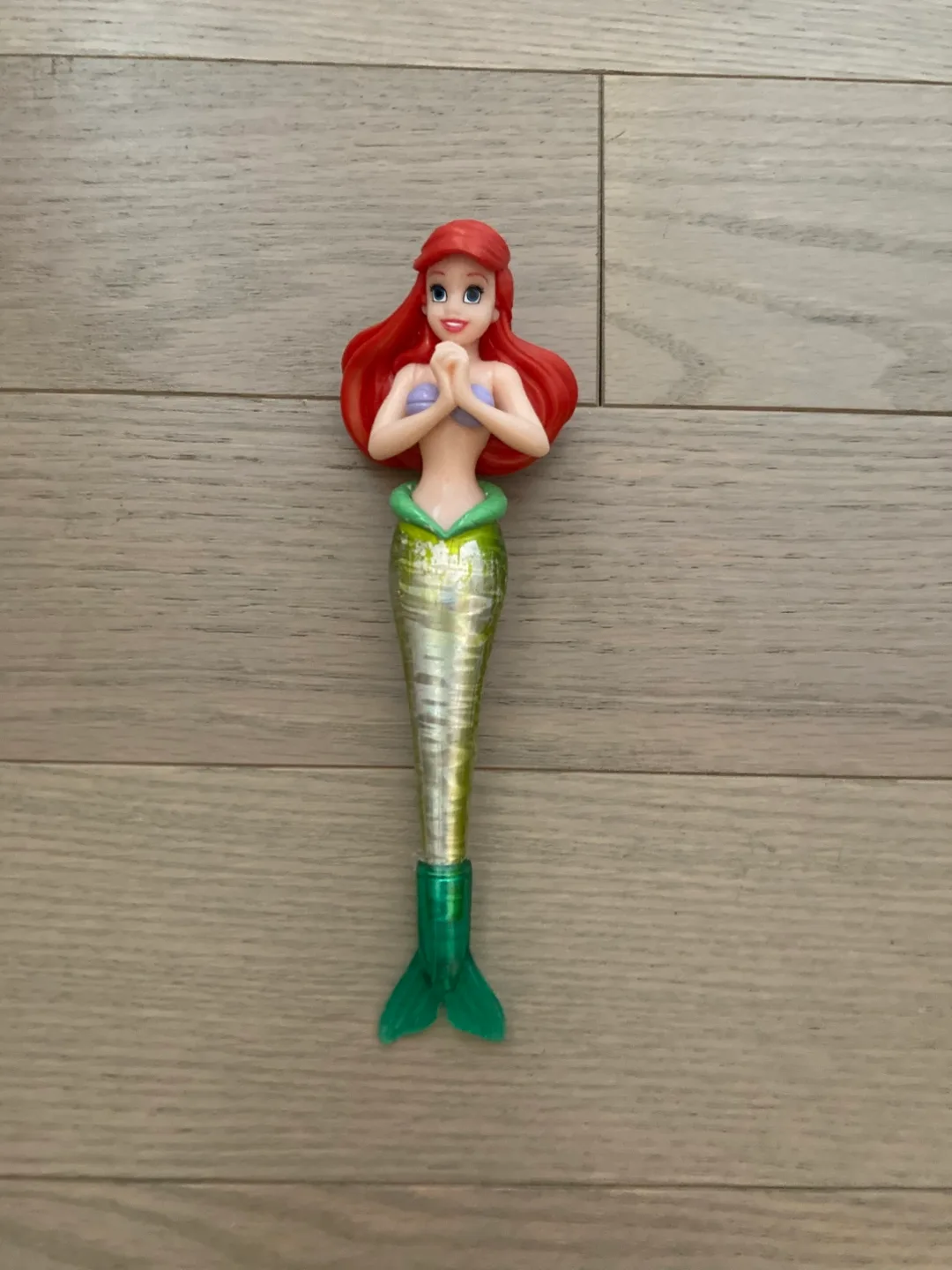 🇨🇦🍁Disney's Little Mermaid Ariel Pen thumbnail