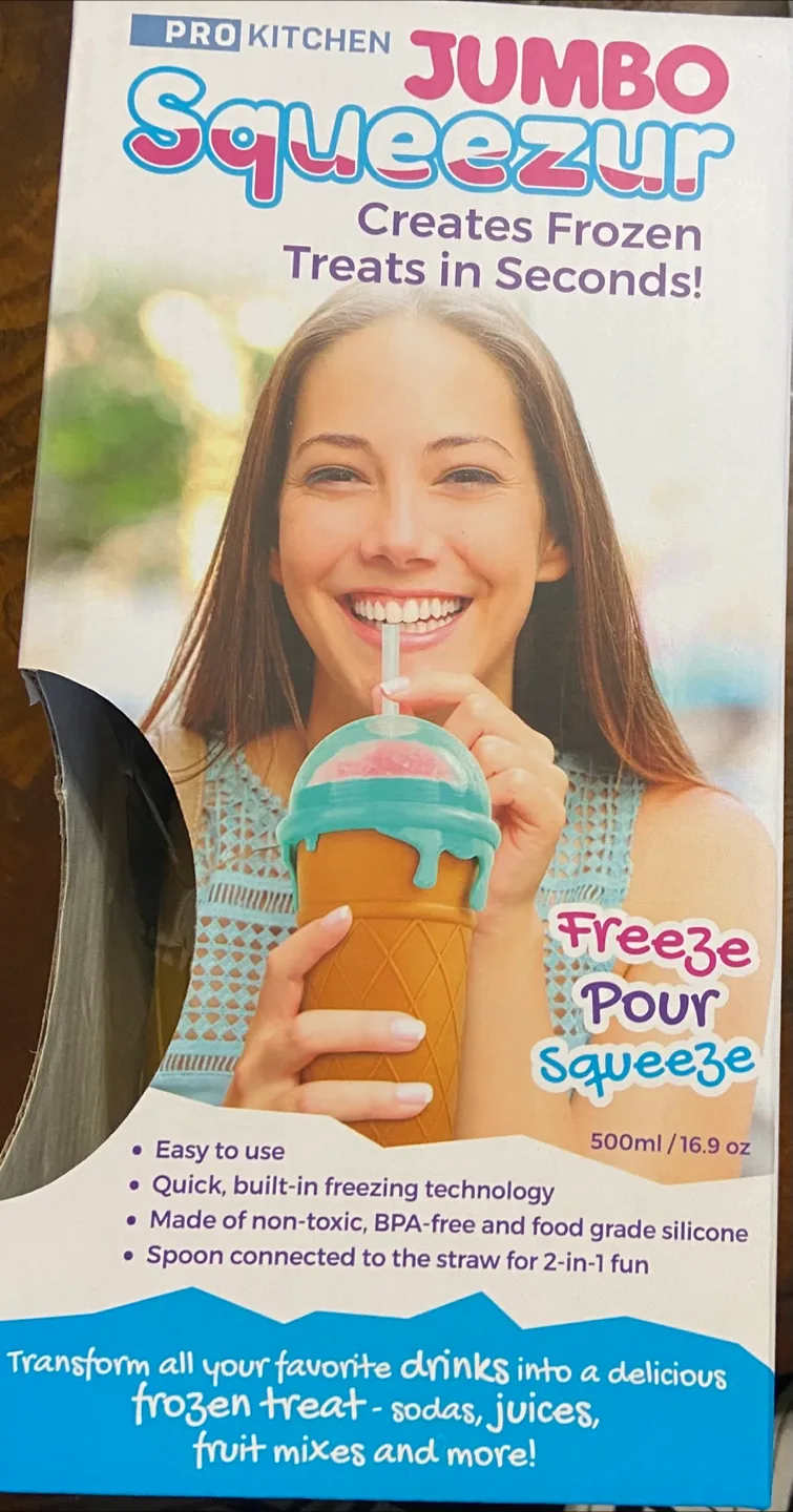 Pro Kitchen Jumbo Squeezur - Frozen Treat Maker thumbnail