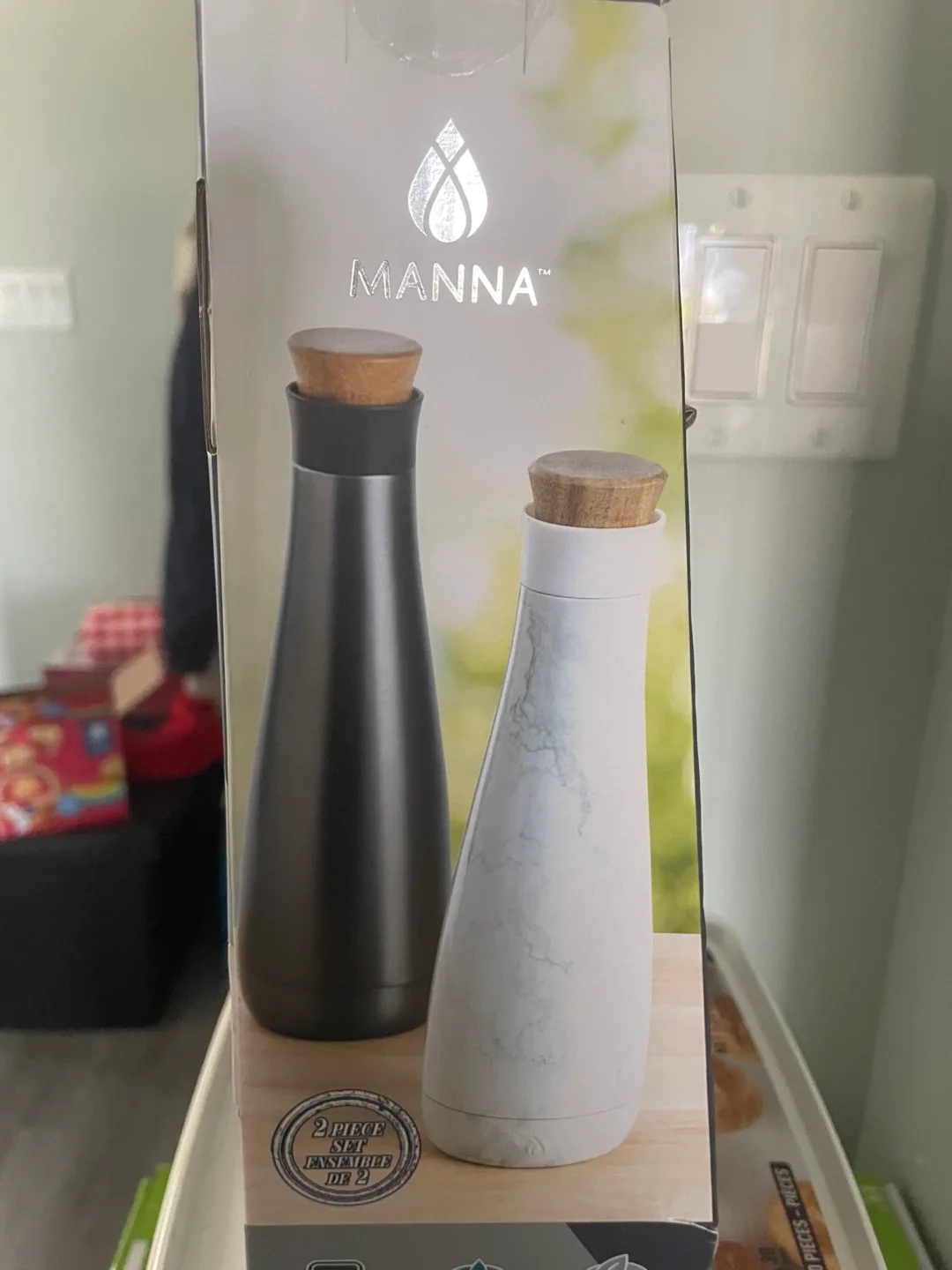 Manna Carafe Inspired Design Stainless Steel Bottles image indicator(4)