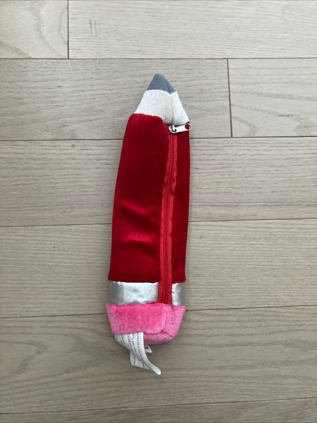 🇨🇦🍁Pencil Shaped pencil case thumbnail