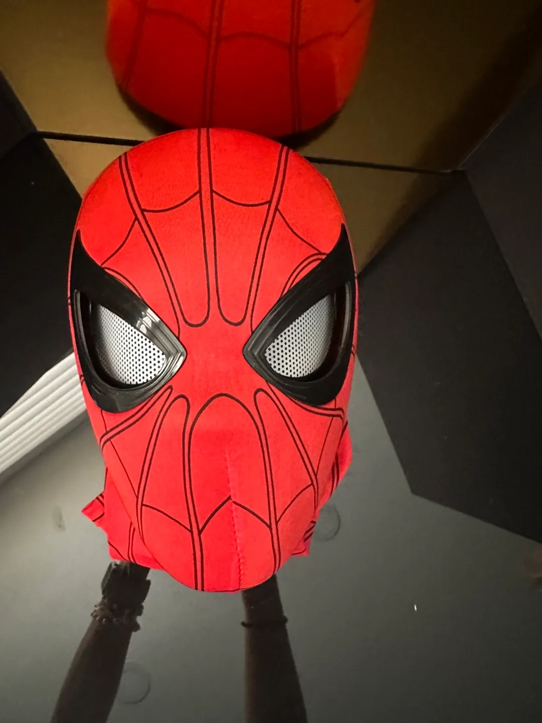 Very cool Spider man Eye-blinking Mask thumbnail