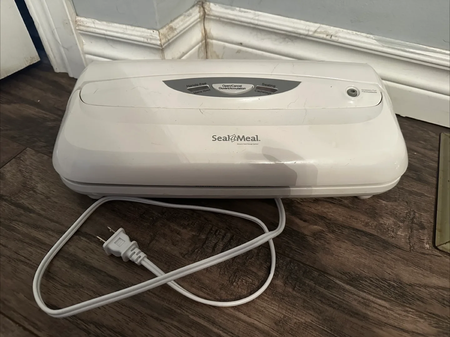 Seal-a-Meal Vacuum Sealer - AS IS thumbnail