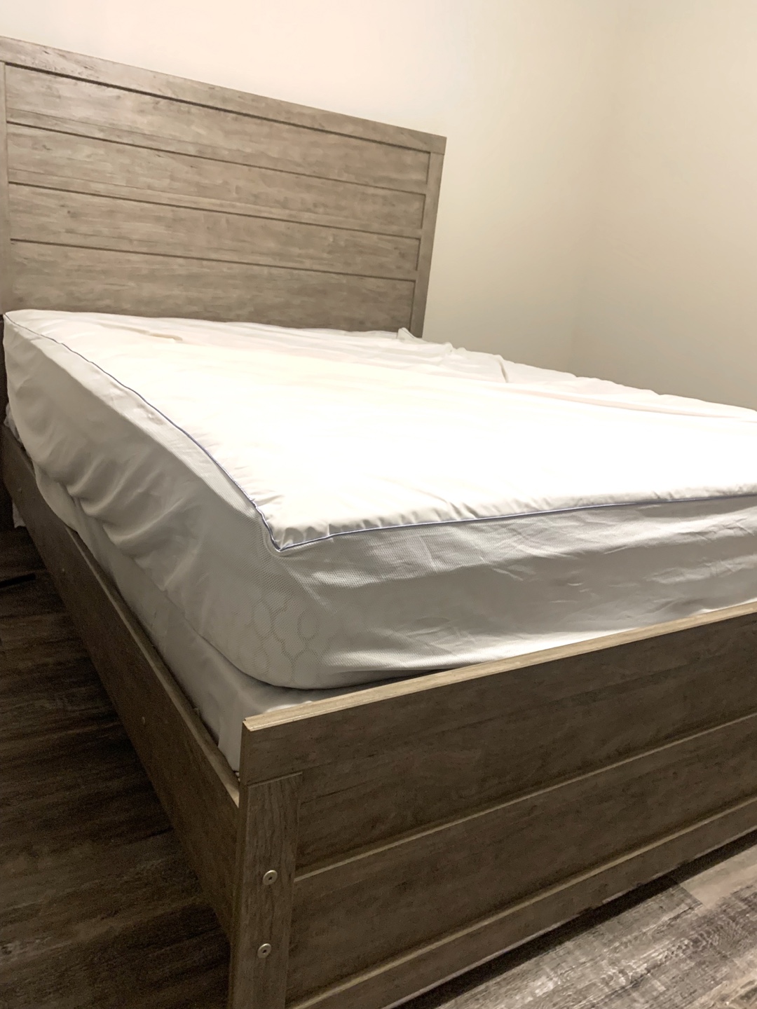 Queen Size Mattress and Boxspring - photo 5