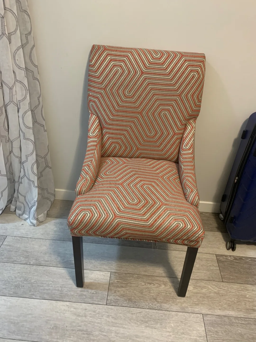 Accent Chair - Orange Geometric Pattern image indicator(3)