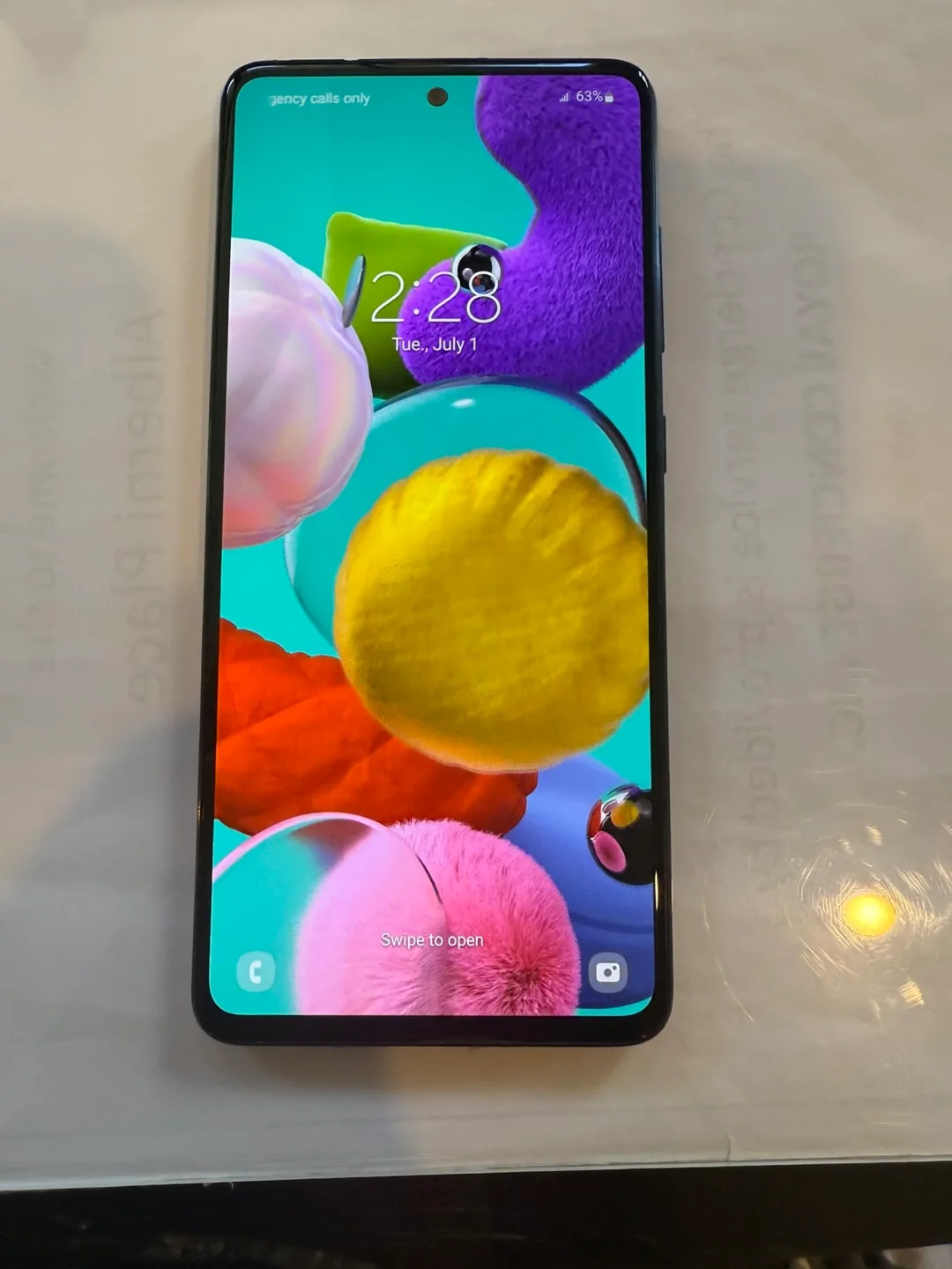 Samsung Galaxy A51 - Great Condition! thumbnail