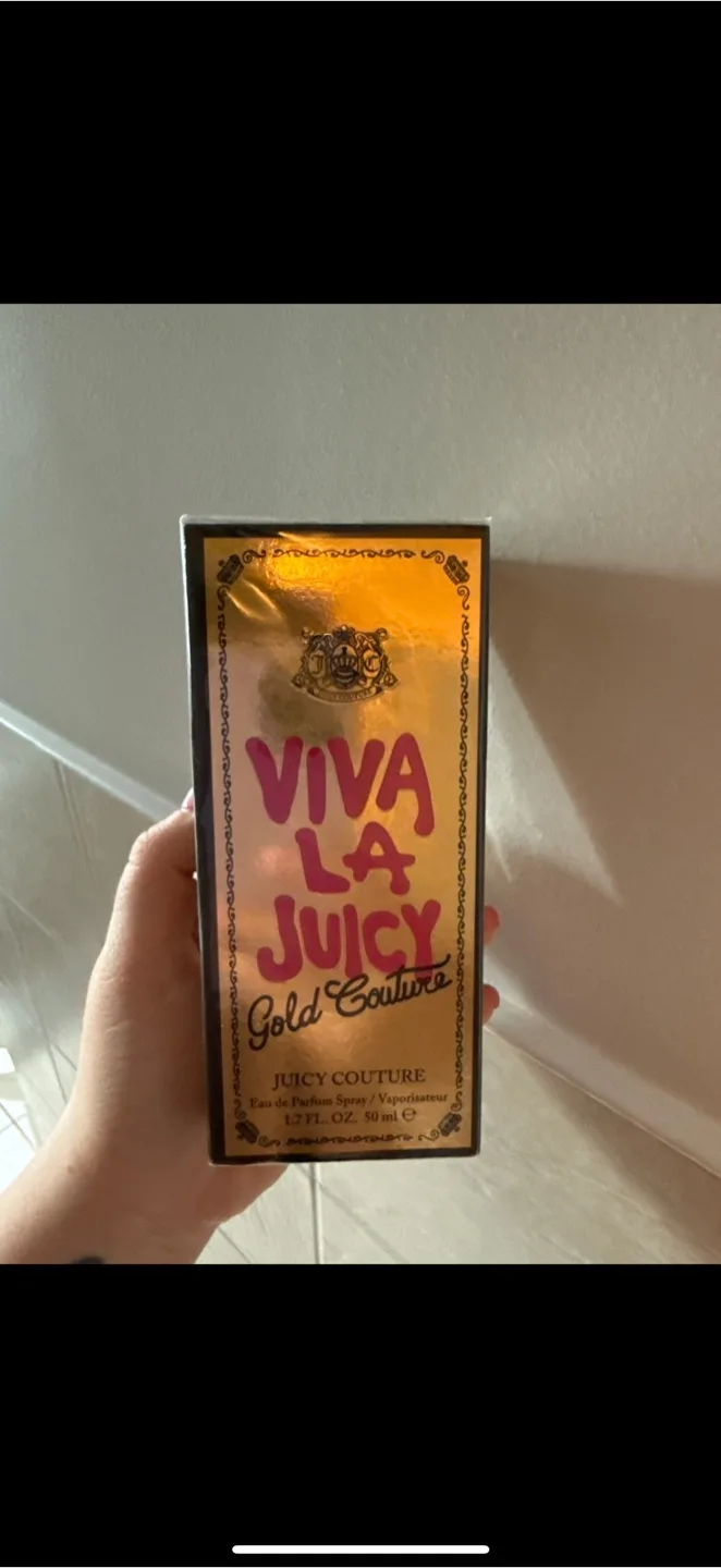 Viva La Juicy Gold Couture 50ml NEW thumbnail