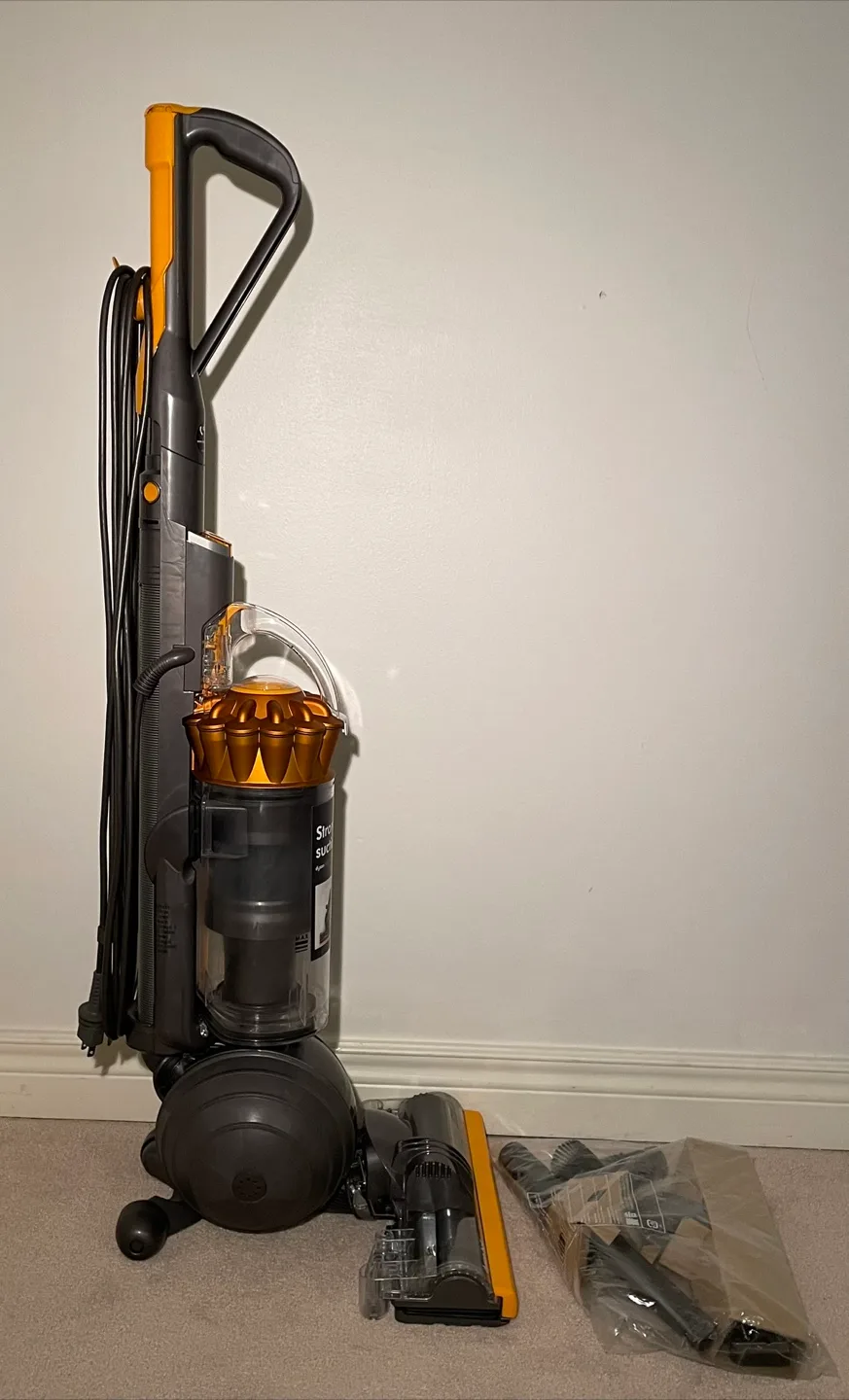 NEW! Dyson Ball Origin Upright Bagless Vacuum - MSRP $565 image indicator(2)