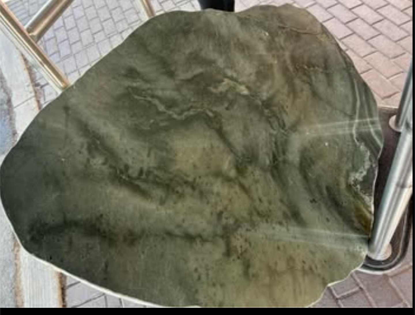 Rare Manitoulin Island Green Pillow Basalt Stone Table - photo 2