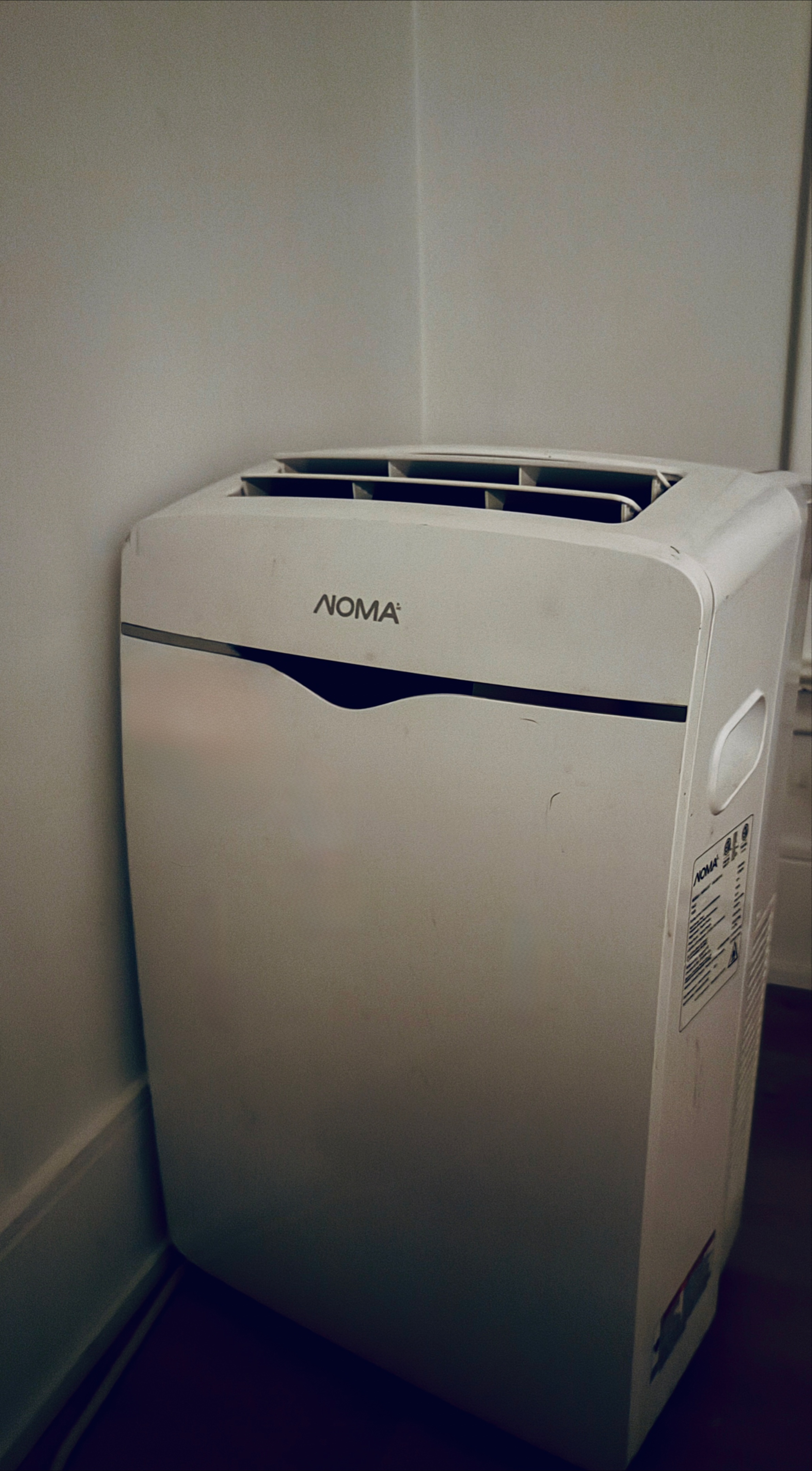 Portable air conditioner