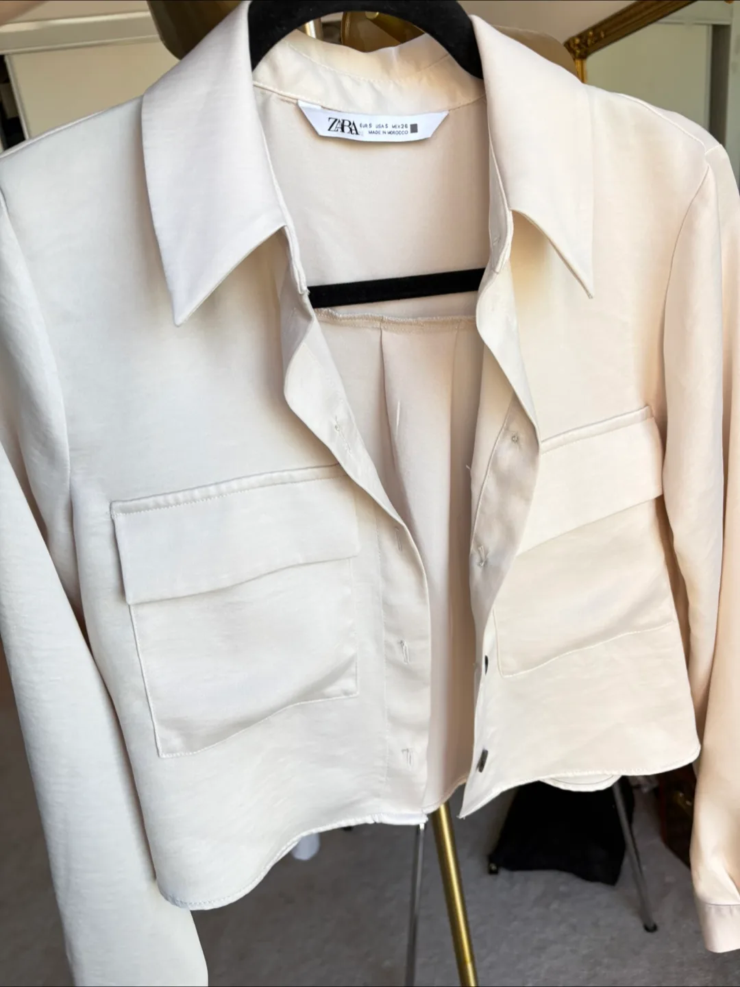 Zara Beige Crop Shirt - Size S thumbnail