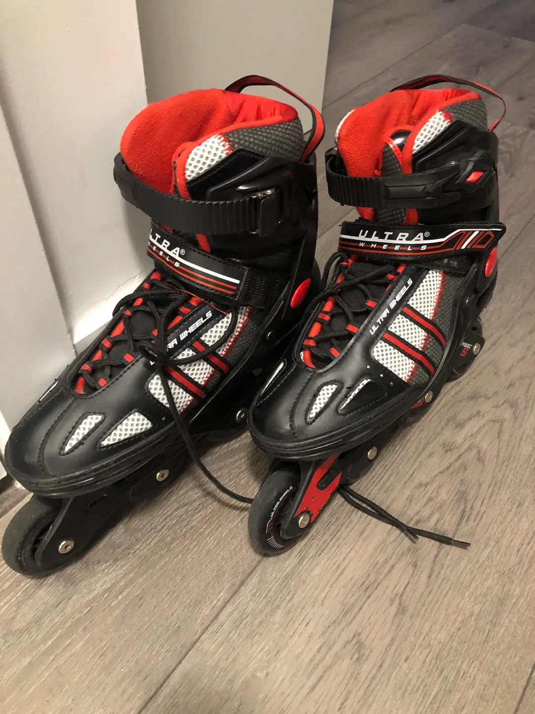 Ultra Wheels Roller Blades - Size 8 thumbnail
