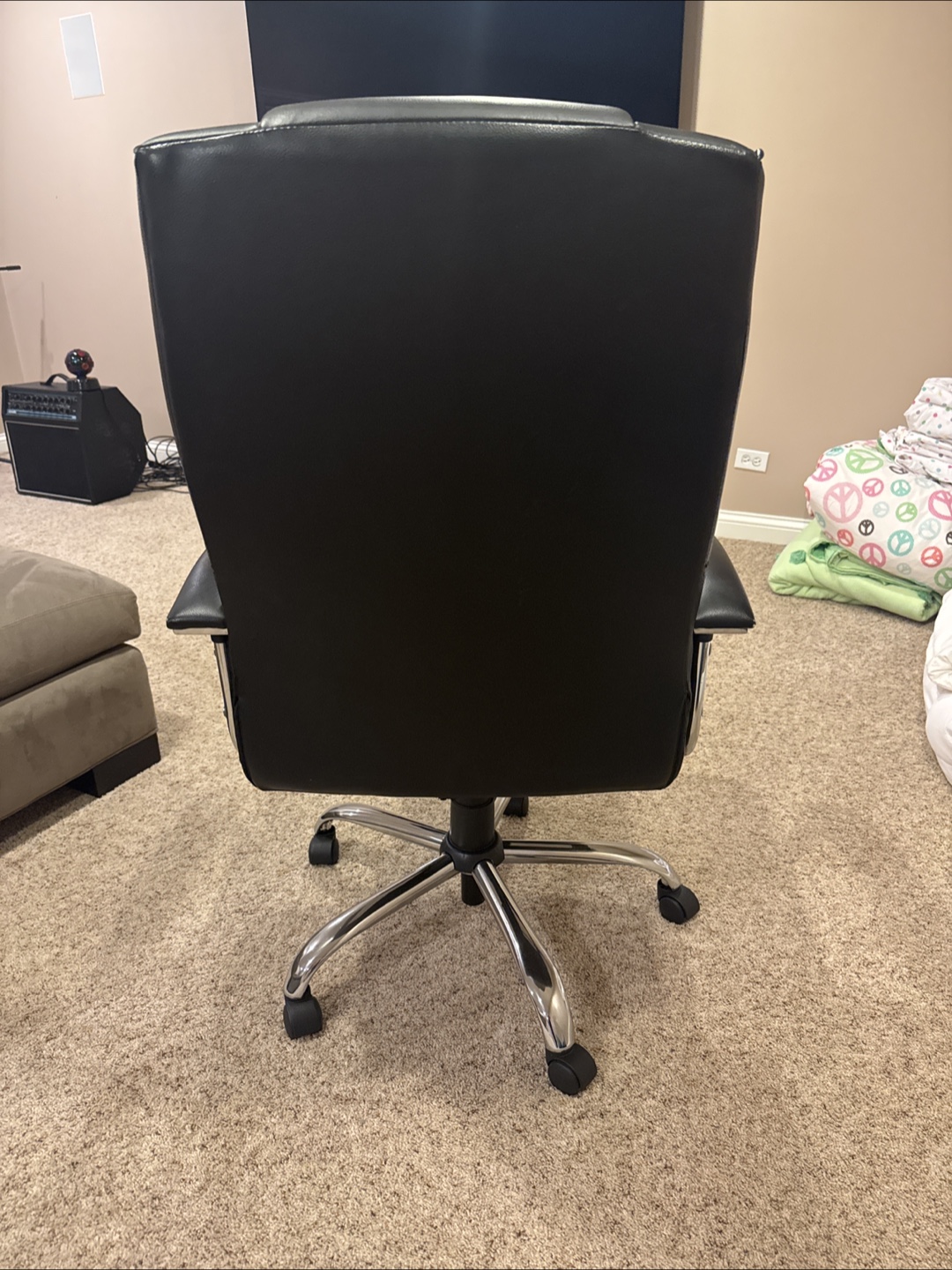 Black Office Chair - photo 3