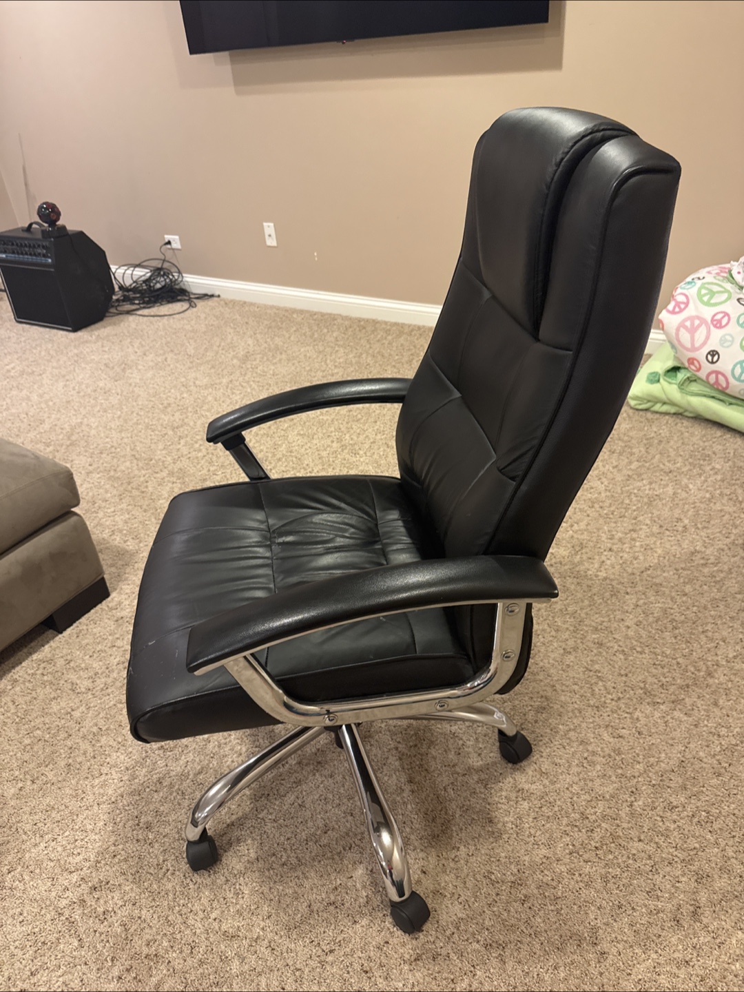Black Office Chair - photo 2