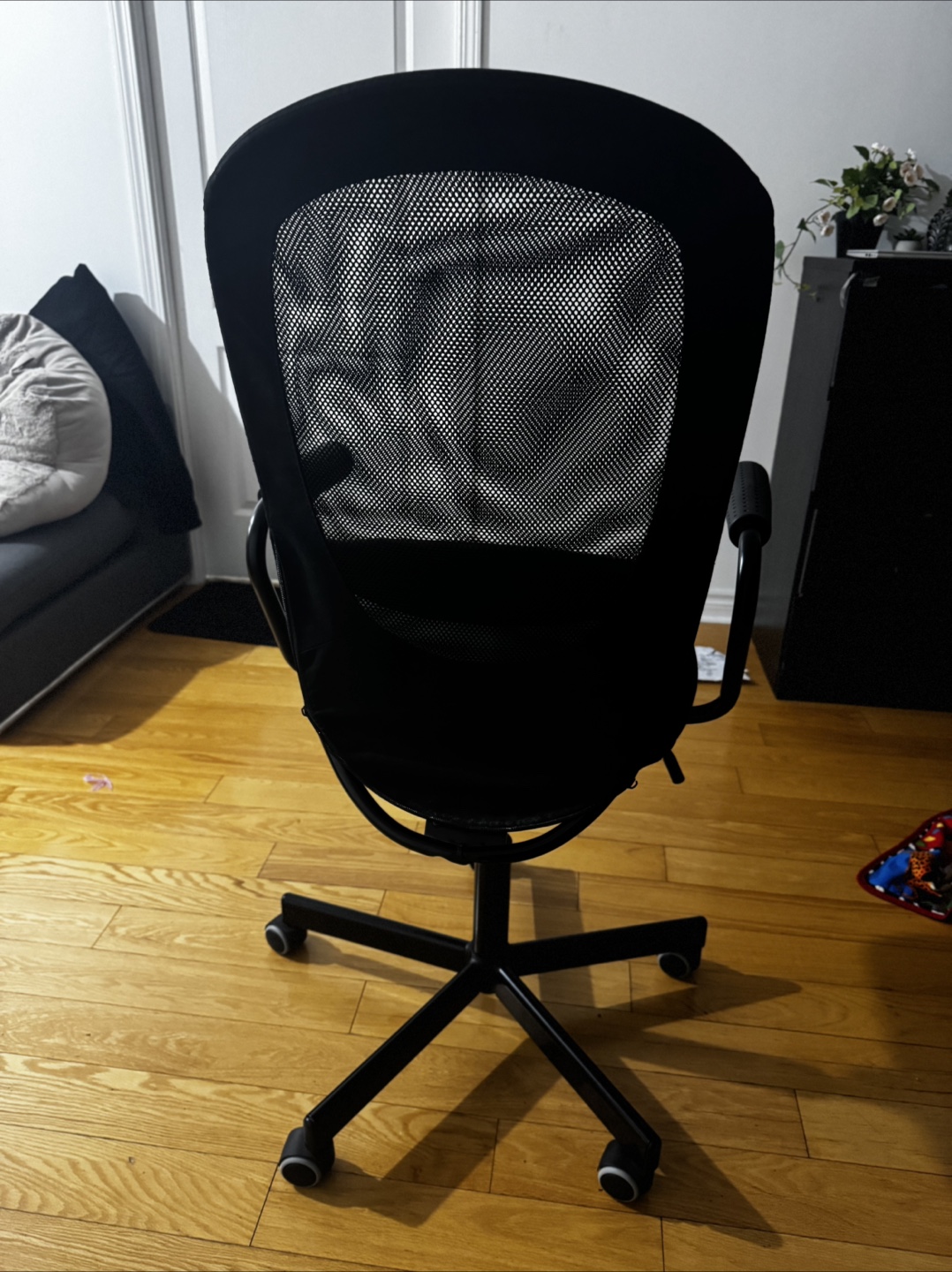 IKEA FLINTAN Office Chair – Ergonomic & Adjustable - photo 4