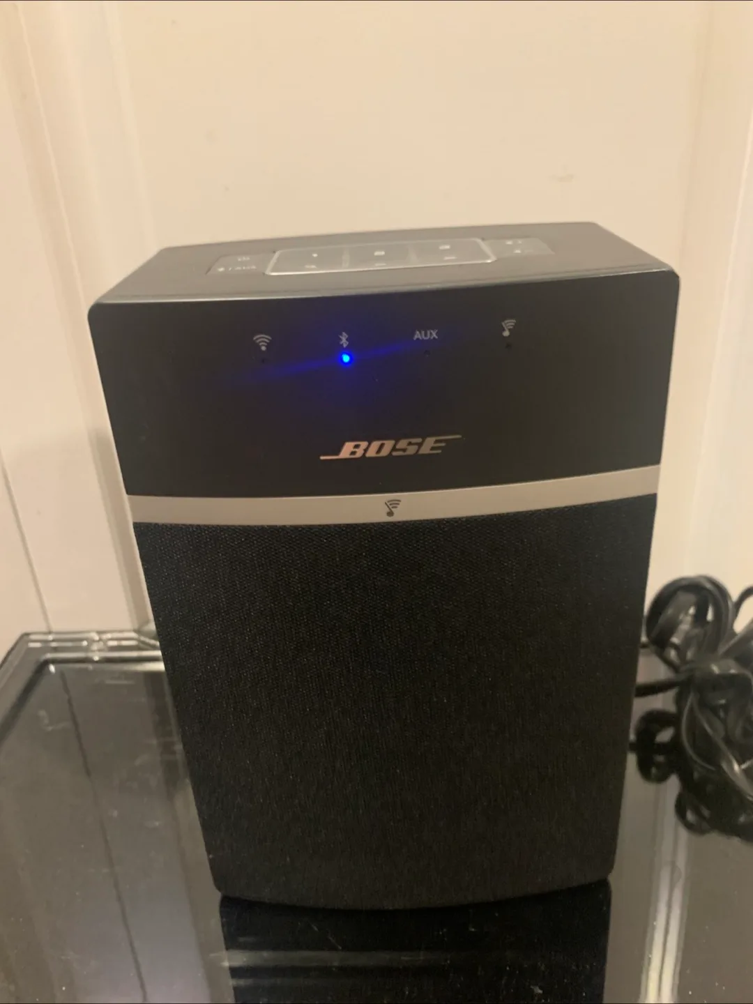 Bose SoundTouch 10 Wireless Speaker - Black image indicator(6)