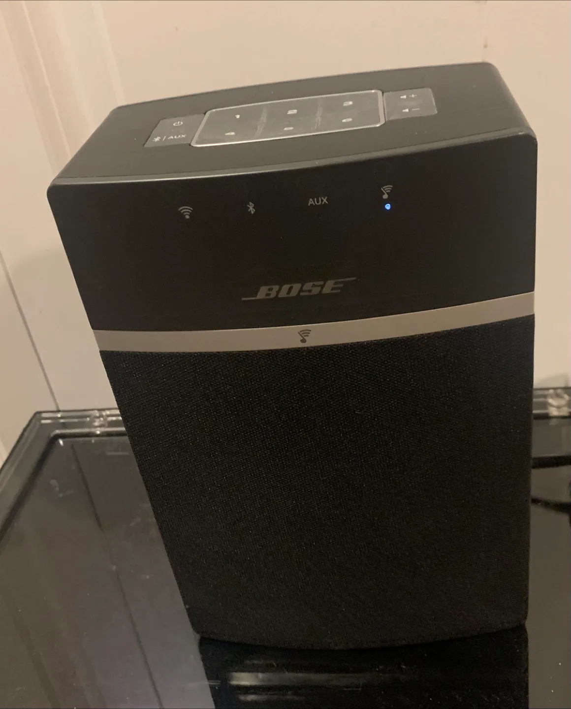 Bose SoundTouch 10 Wireless Speaker - Black image indicator(3)