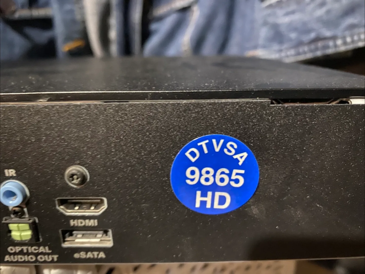 Rogers boxes with remotes thumbnail
