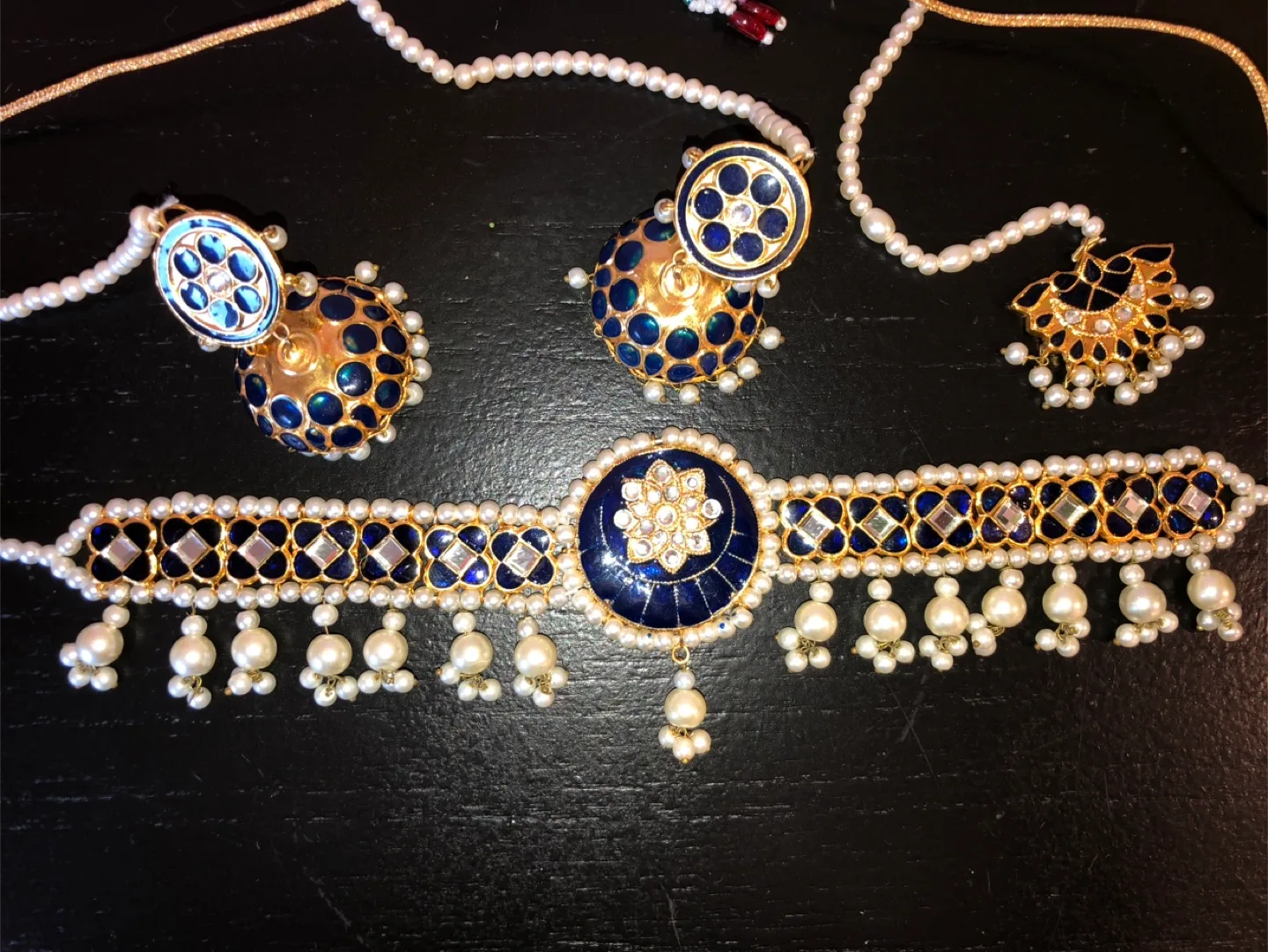 Jewellery Set: Necklace, Earrings, Tikka thumbnail