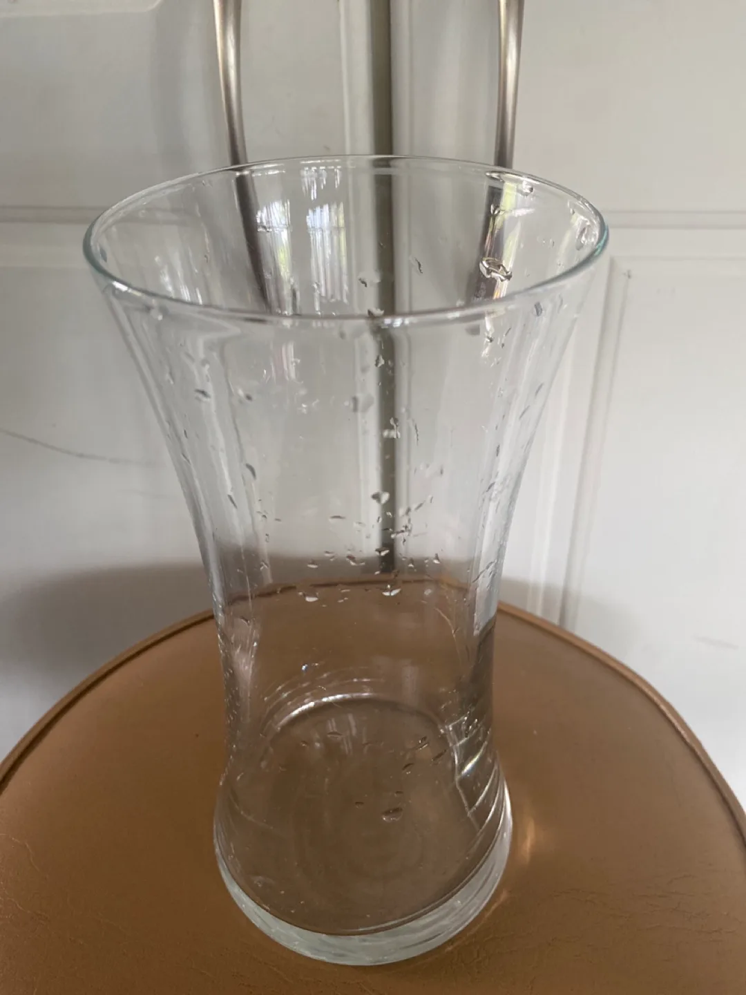 Clear Glass 🇨🇦 Flower Vase thumbnail