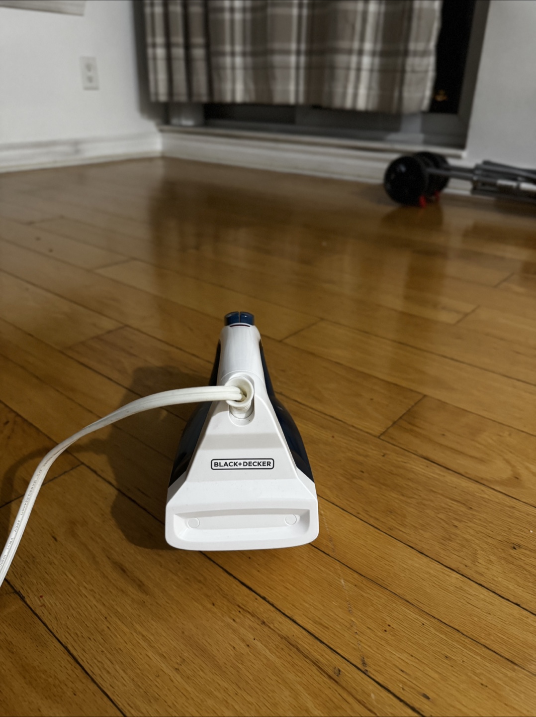 BLACK+DECKER Easy Steam Compact Iron (IRV06VC) - photo 3