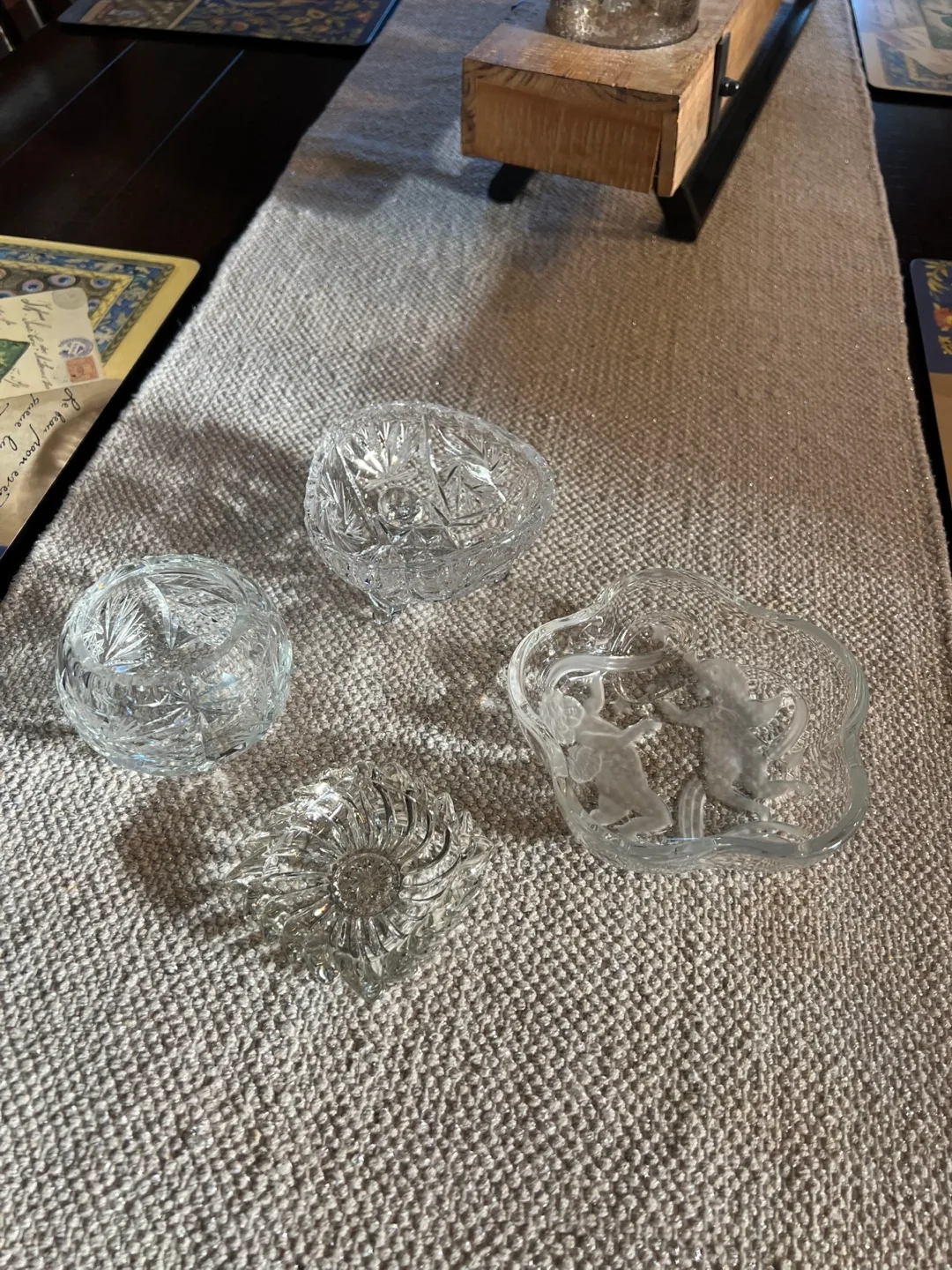 Collection Of Vintage Crystal Bowls/Trinkets thumbnail