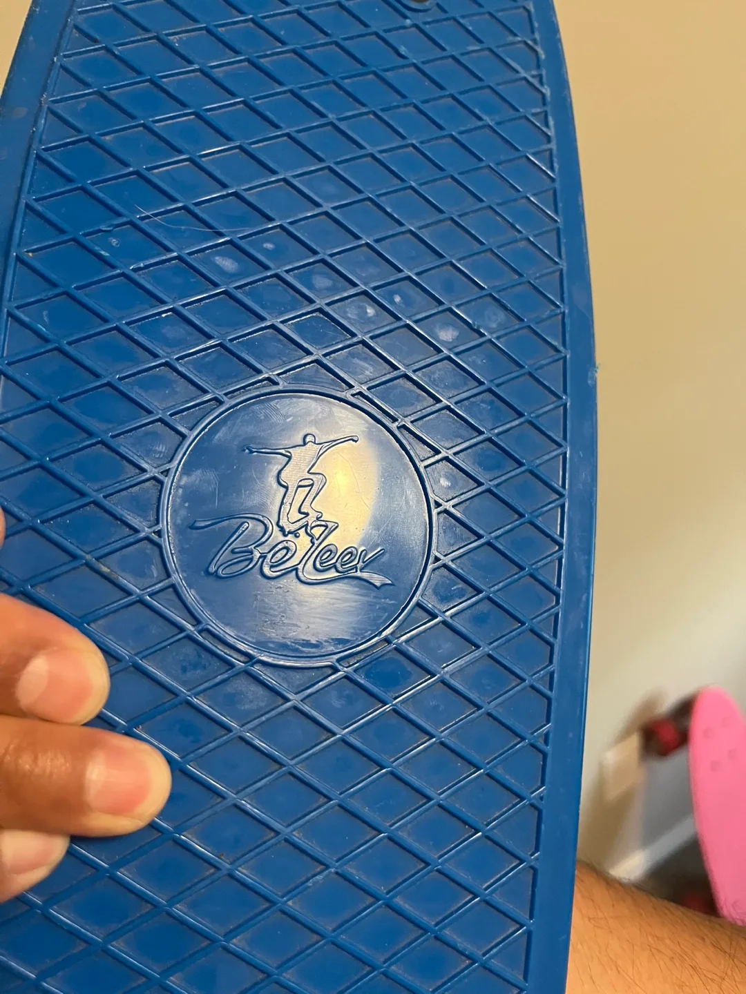 Blue Beleev penny board with light up wheels image indicator(4)