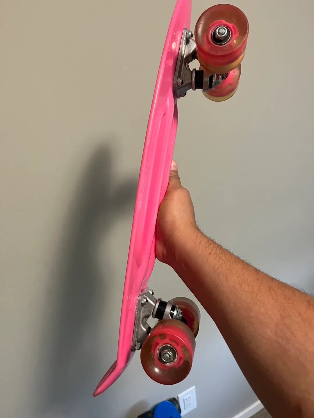 Pink Beleev Skateboard with light up wheels image indicator(3)