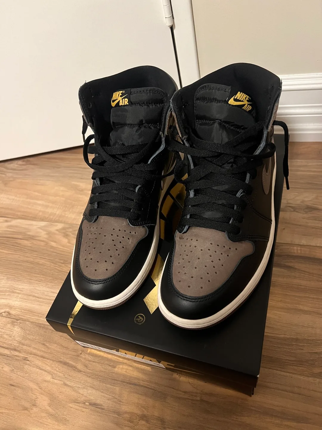 Nike Air Jordan 1 Palomino image indicator(3)