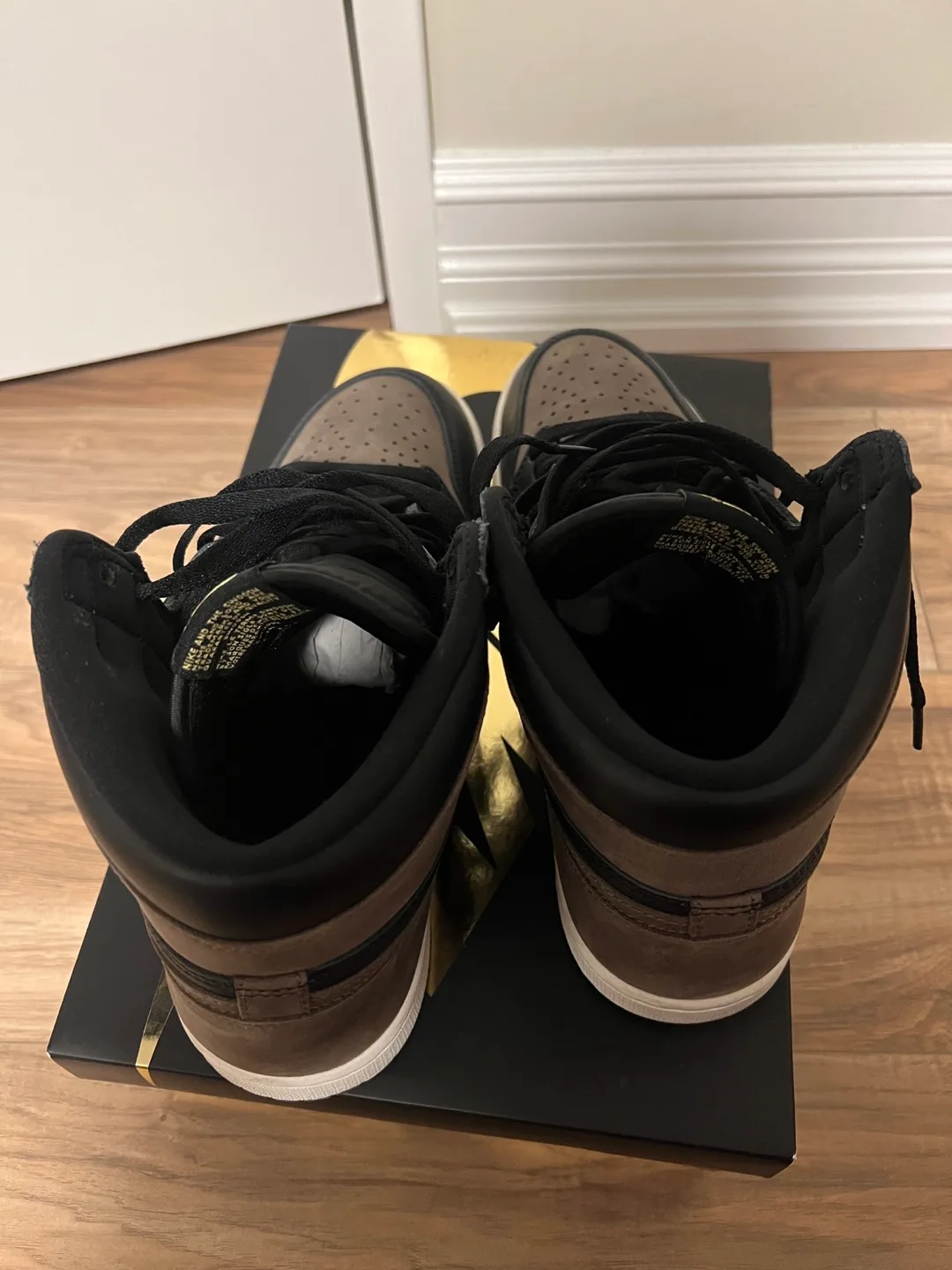 Nike Air Jordan 1 Palomino image indicator(7)