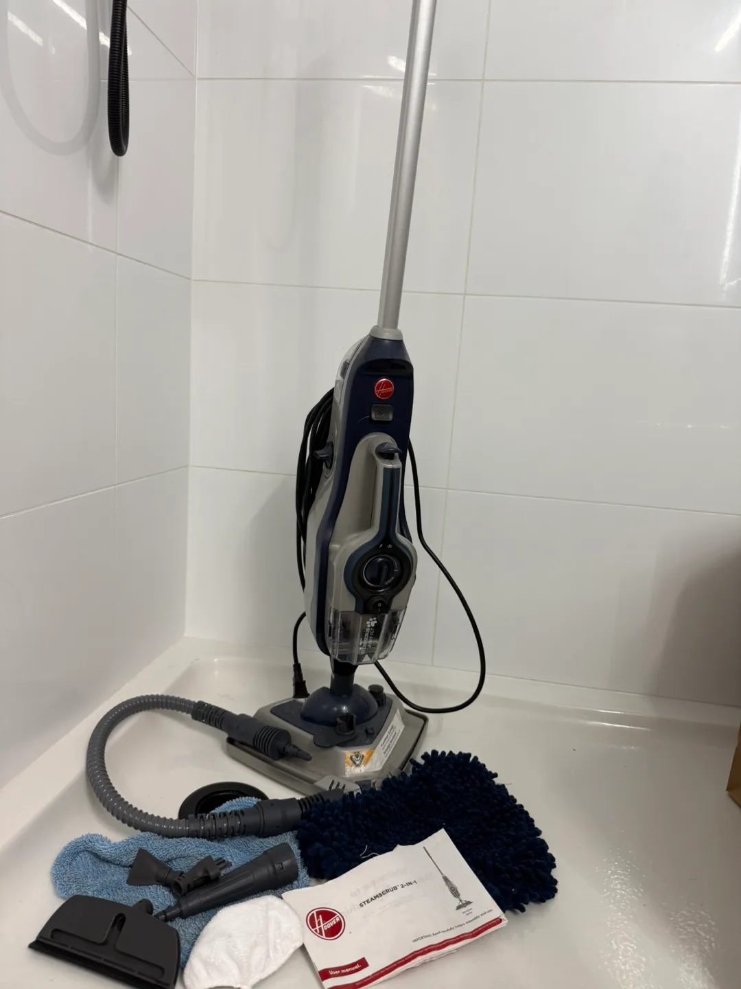 Hoover SteamScrub 2-in-1 Steam Mop image indicator(2)