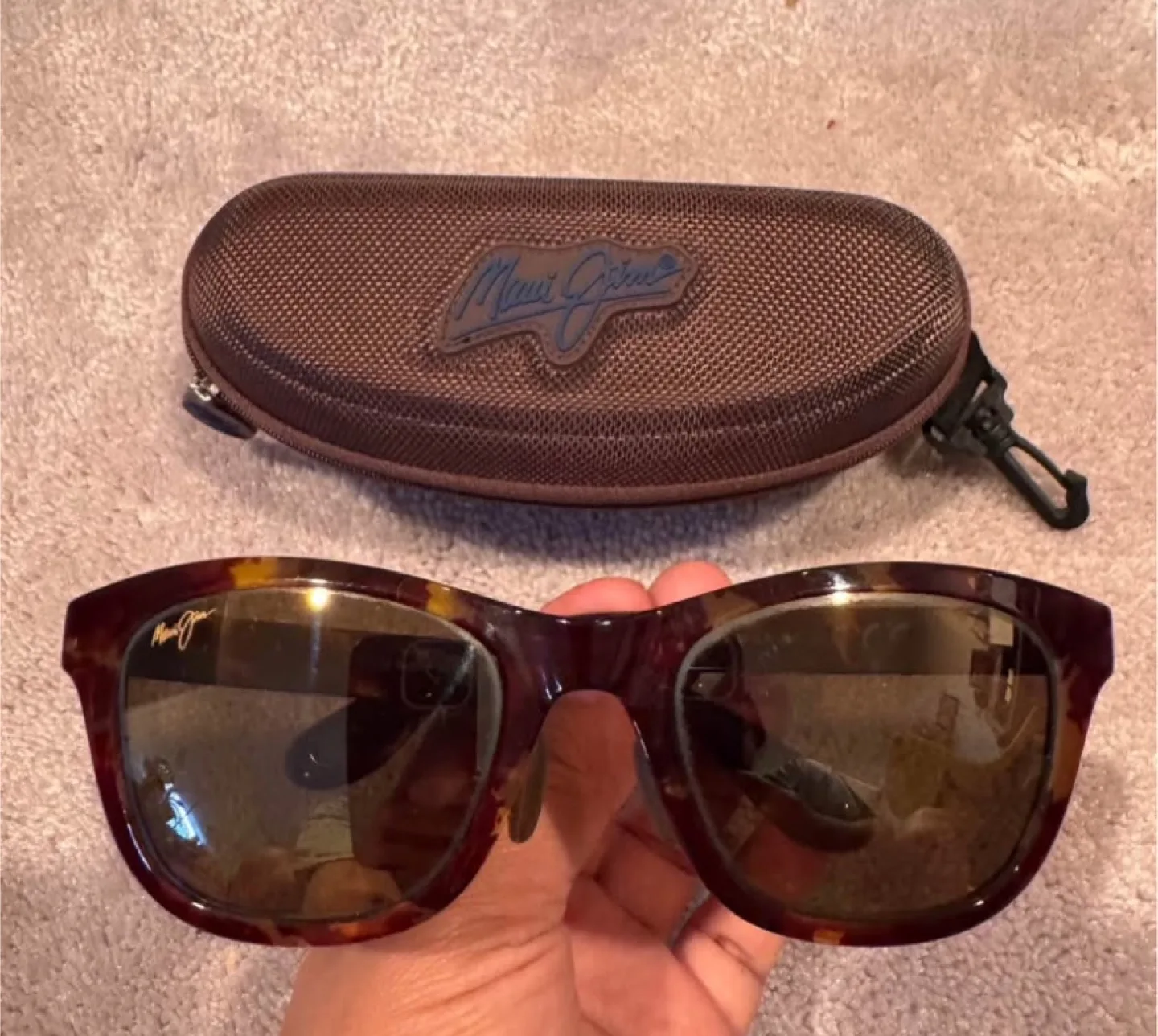 Maui Jim Unisex Sunglasses - Medium thumbnail
