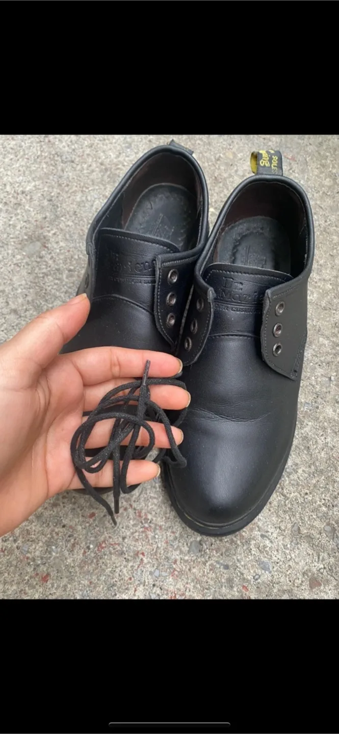 Dr. Martens AW004 Black Leather Shoes thumbnail