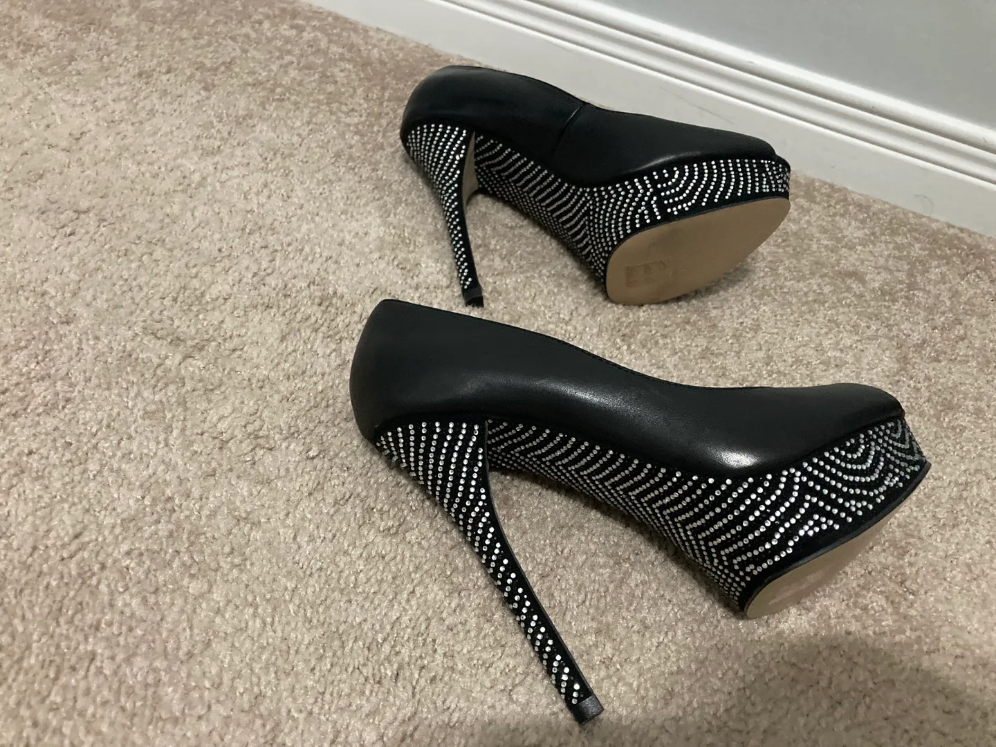 ALDO Black Heels, Size 7.5 image indicator(2)