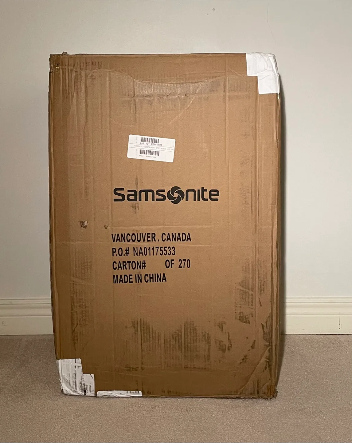 NEW! Samsonite Spectacular 3 pc Hard Luggage Set $904 image indicator(2)