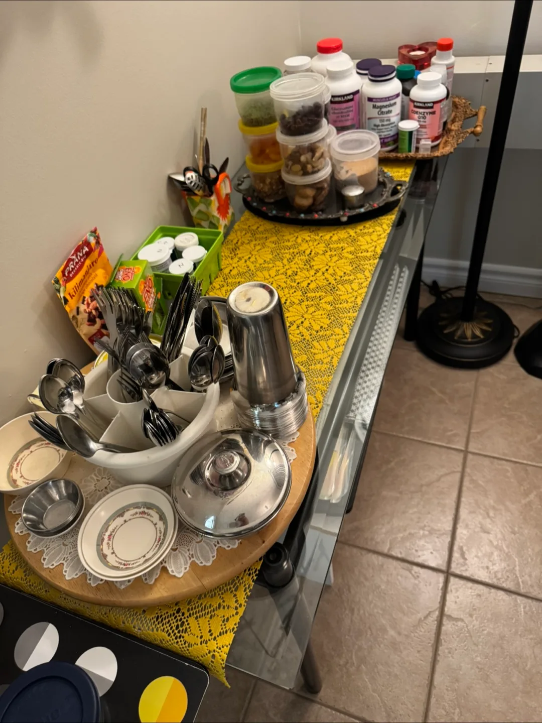 Glass Top Coffee Tables (set of 4) image indicator(4)