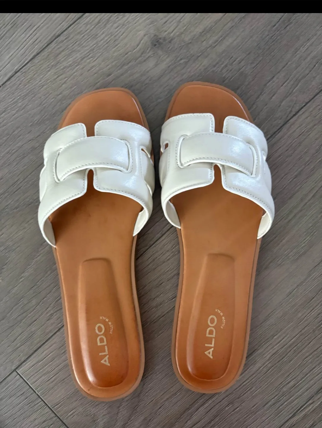 Aldo White Leather Slides thumbnail