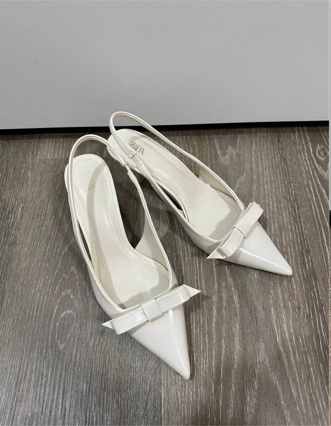 Zara White Slingback Heels with Bow thumbnail