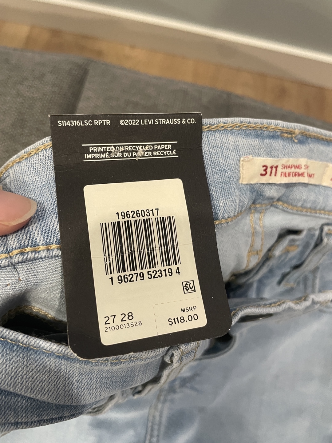 Brand New Levi's 311 Shaping Skinny Jeans, Size 27 - photo 3