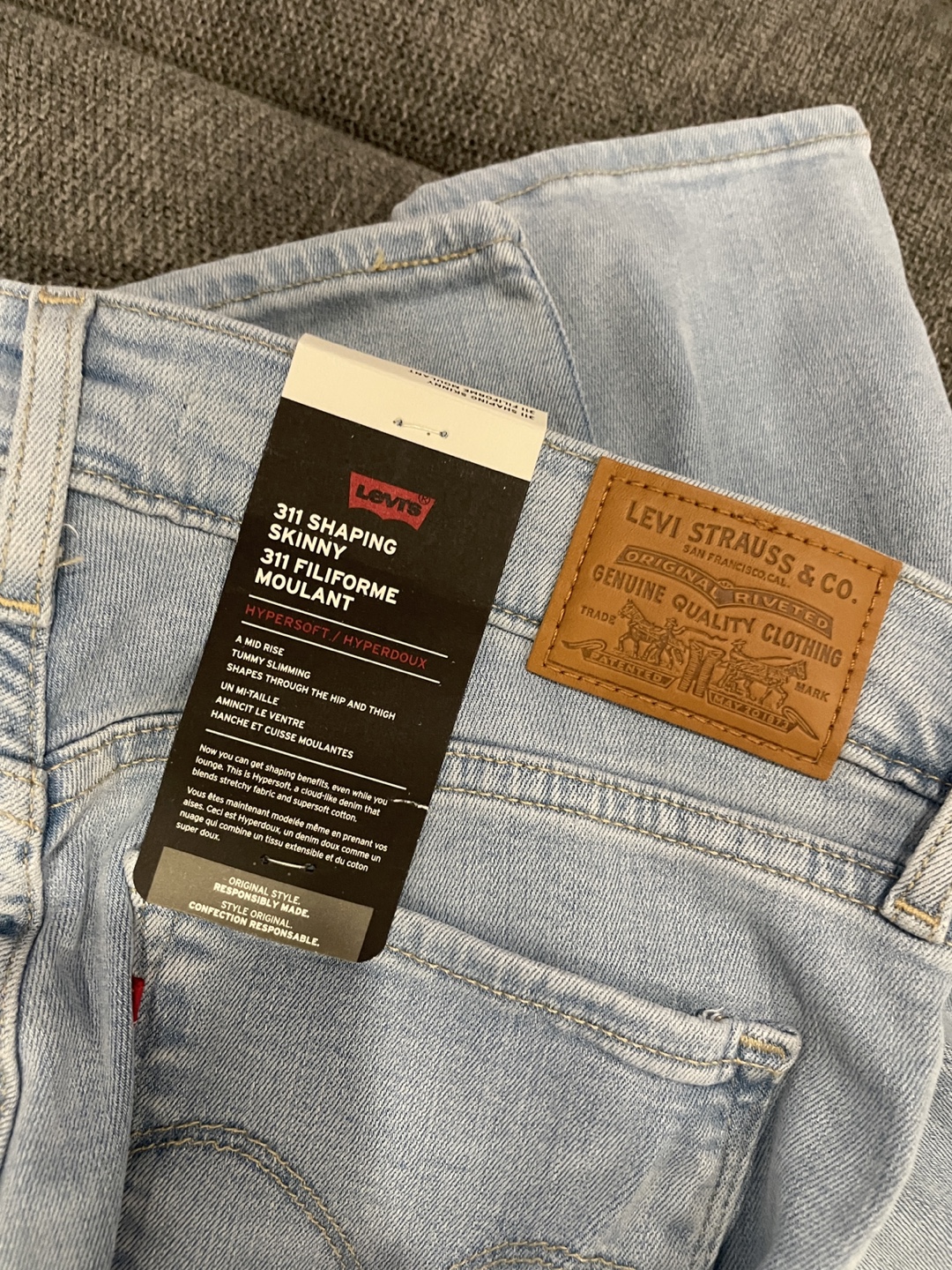 Brand New Levi's 311 Shaping Skinny Jeans, Size 27 - photo 4