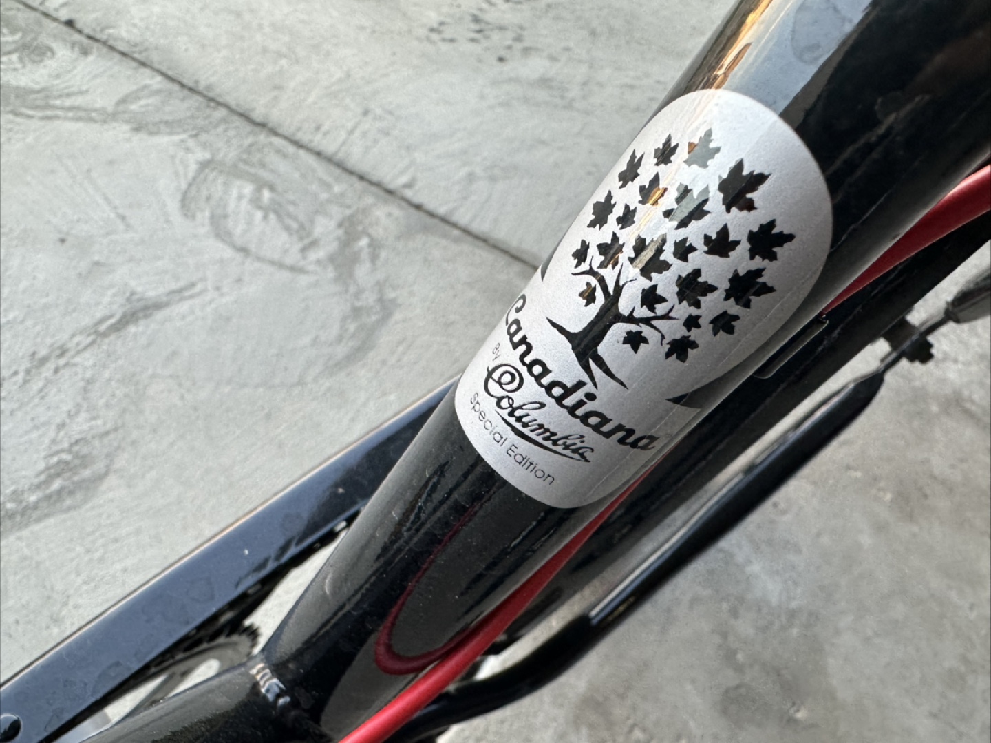 Canadiana Columbia Special Edition Cruiser Bike - photo 4